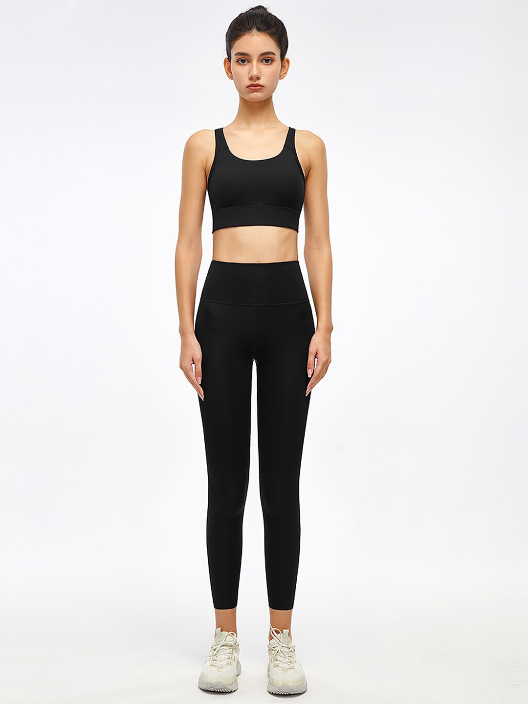 

JC Collection Women Black Solid Training Tights