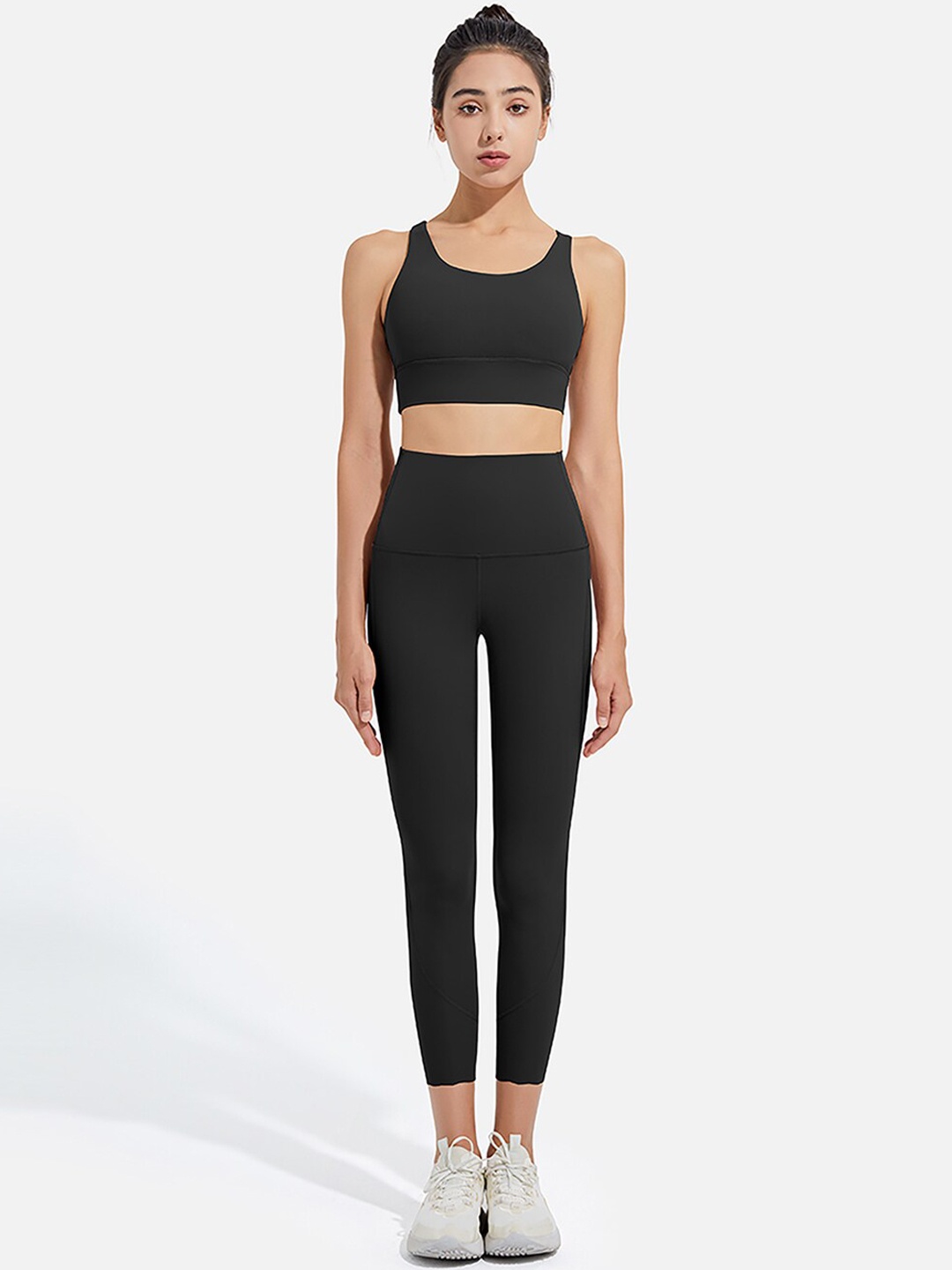 

JC Collection Women Black Solid Sports Tracksuits