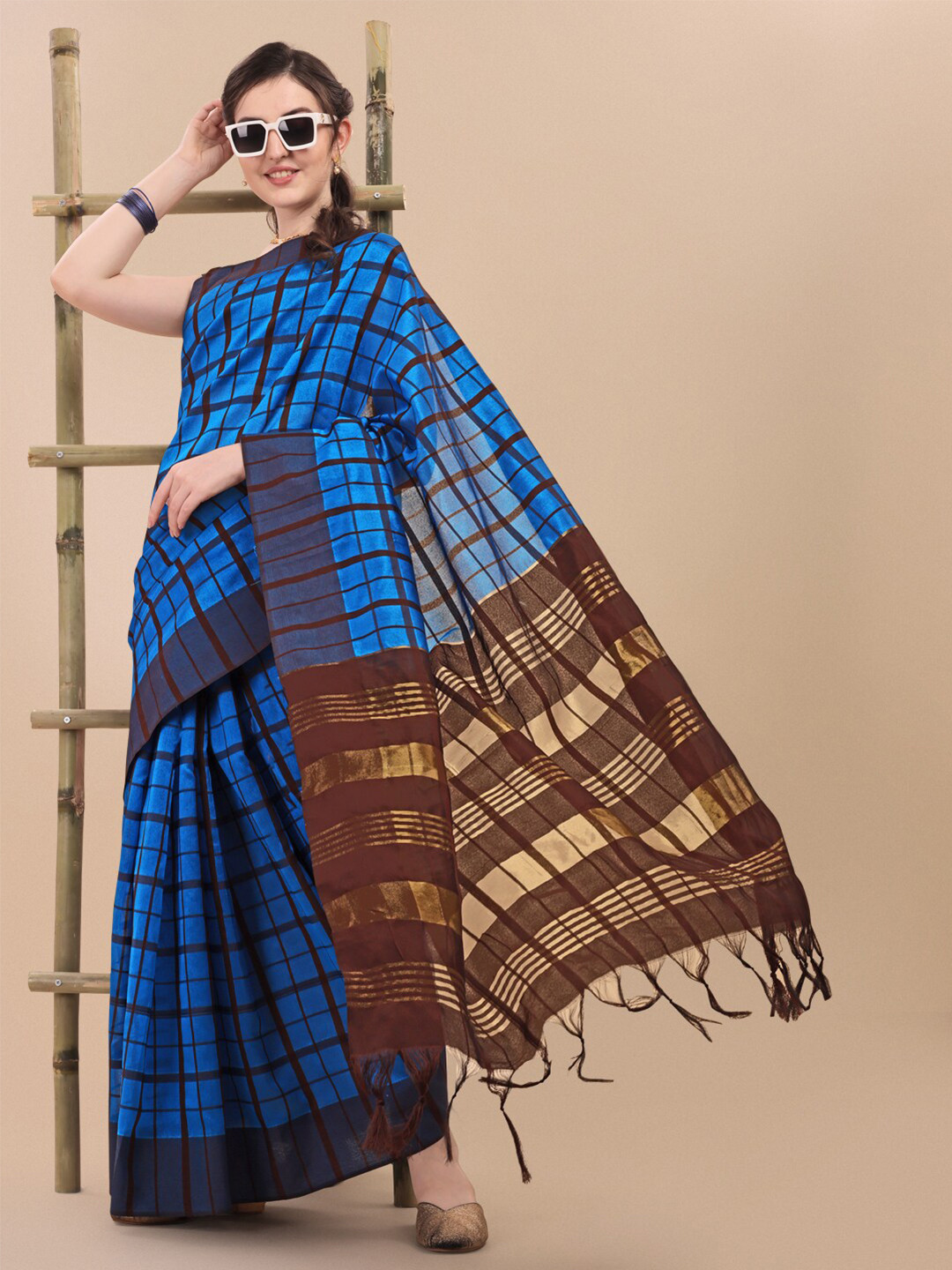 

KALINI Cotton Blend Checked Saree, Blue
