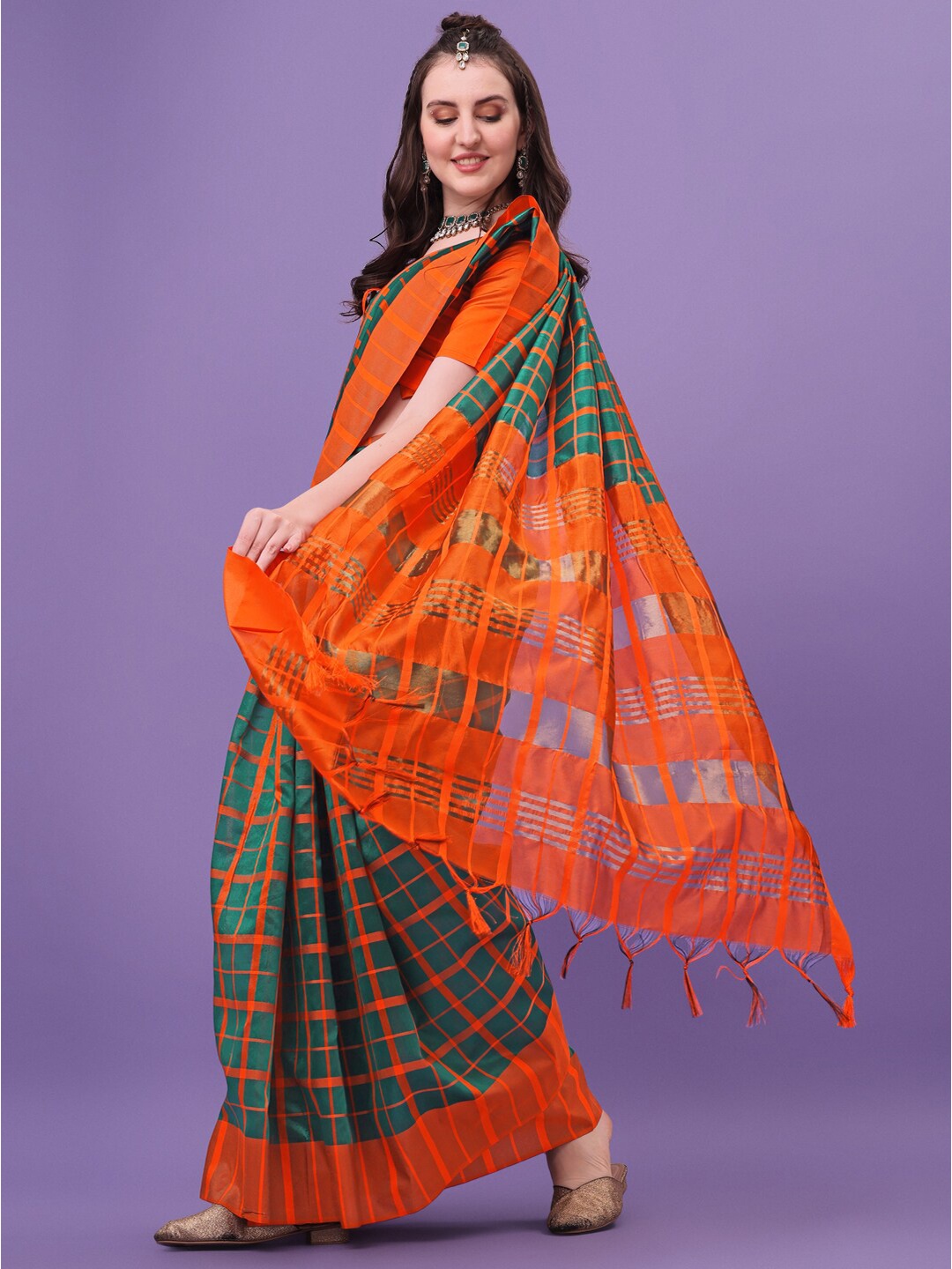 

KALINI Orange & Teal Blue Checked Saree
