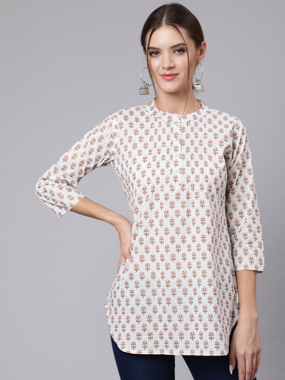 

Nayo Off Printed Round Neck Three Quarter Sleeves Tunic, Off white