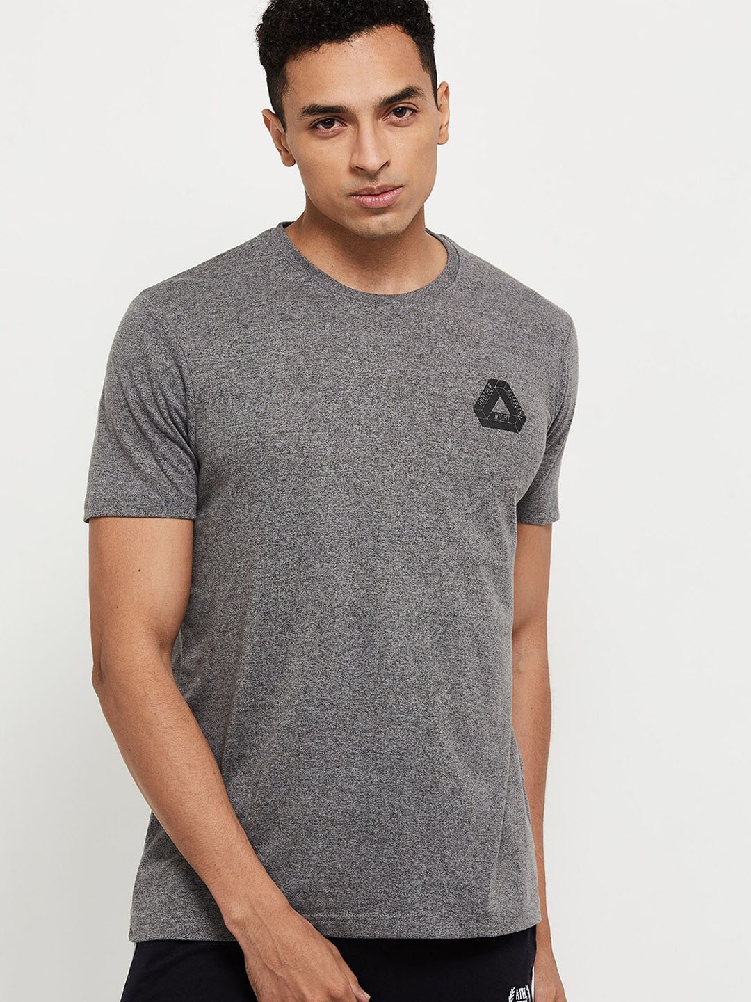 

max Men Grey Solid Round -Neck Short Sleeves Lounge Tshirts