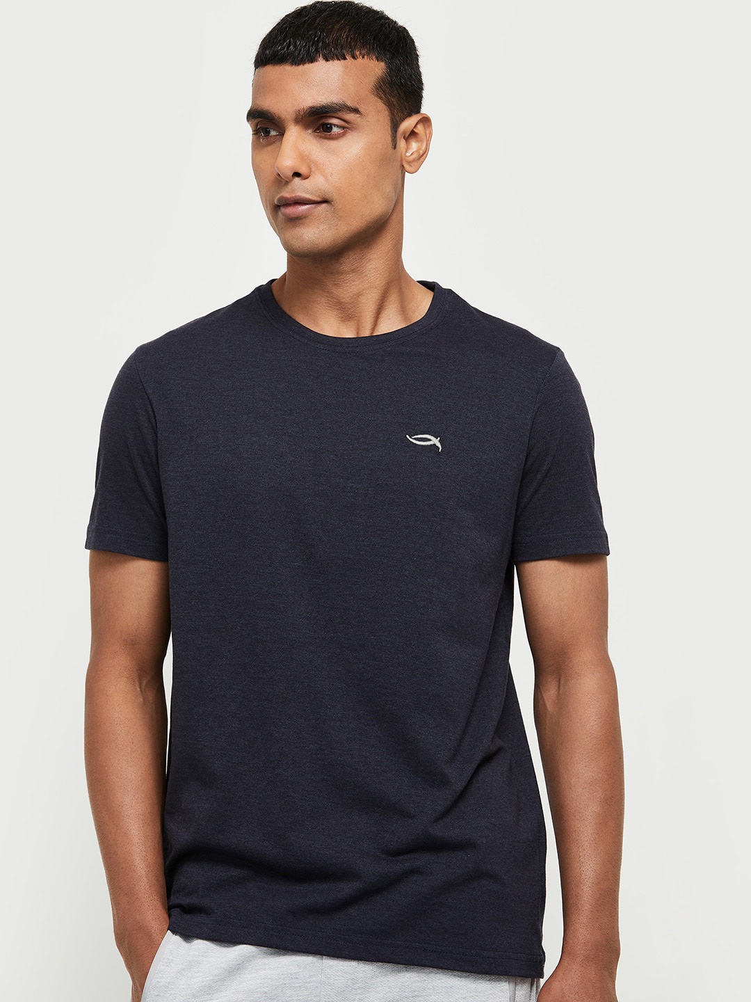 

max Men Navy-Blue Solid Round -Neck Short Sleeves Pure Cotton Lounge T-shirt