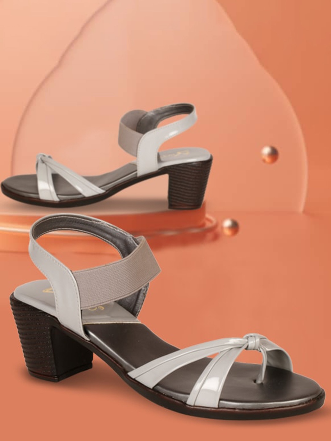 

R DEZINO Solid Block Heels, Grey