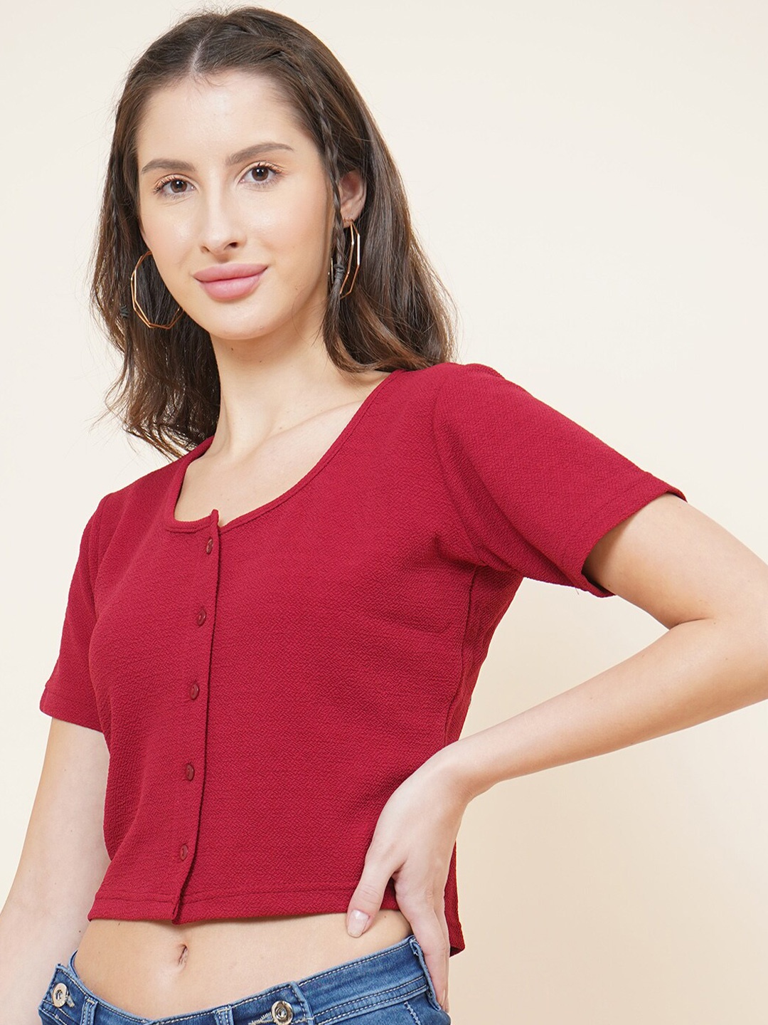 

DressBerry Women Maroon Solid Casual Crop Top