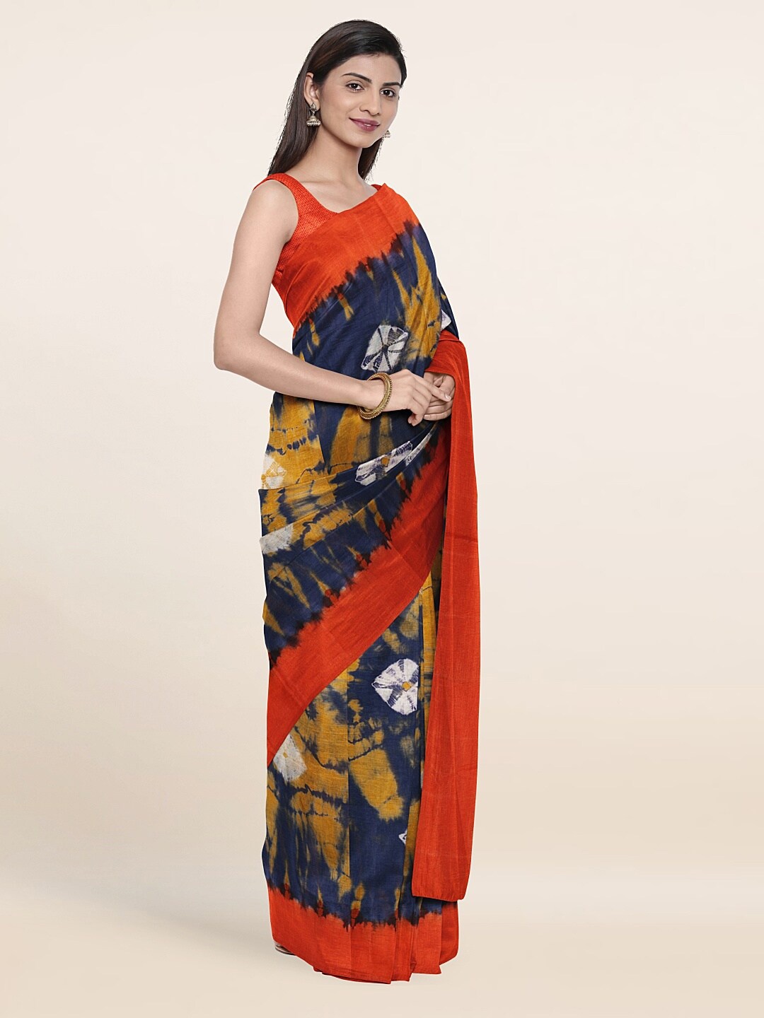 

Pothys Orange And Navy Blue Tie And Dye Pure Cotton Saree