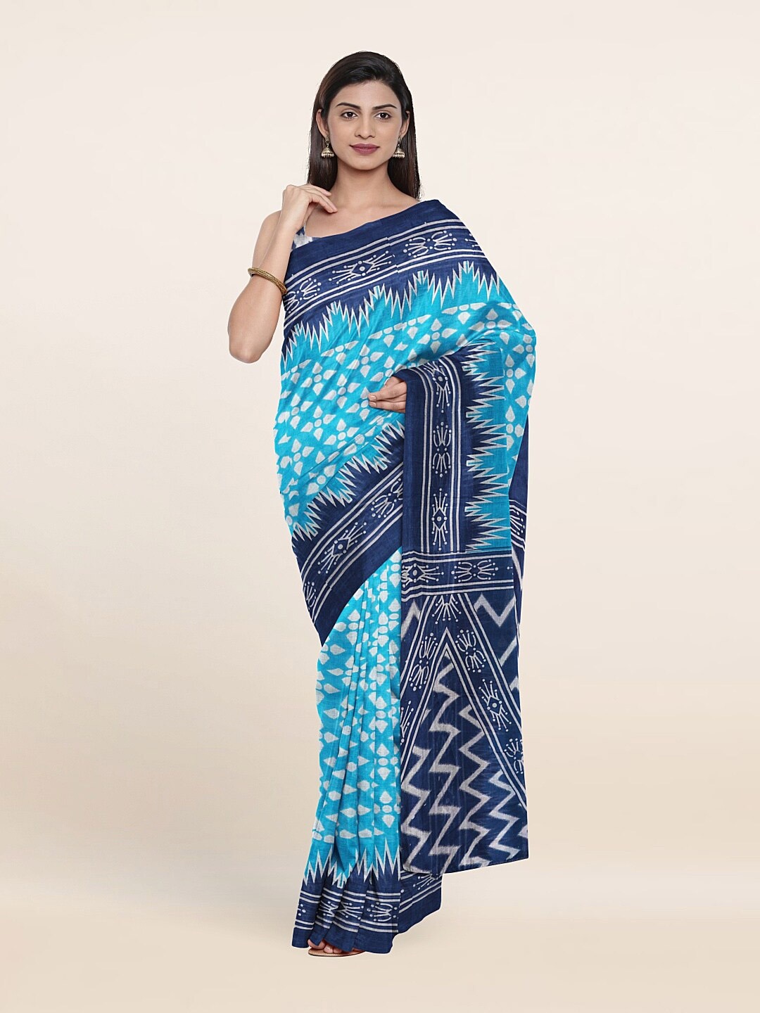 

Pothys Blue & White Pure Cotton Saree