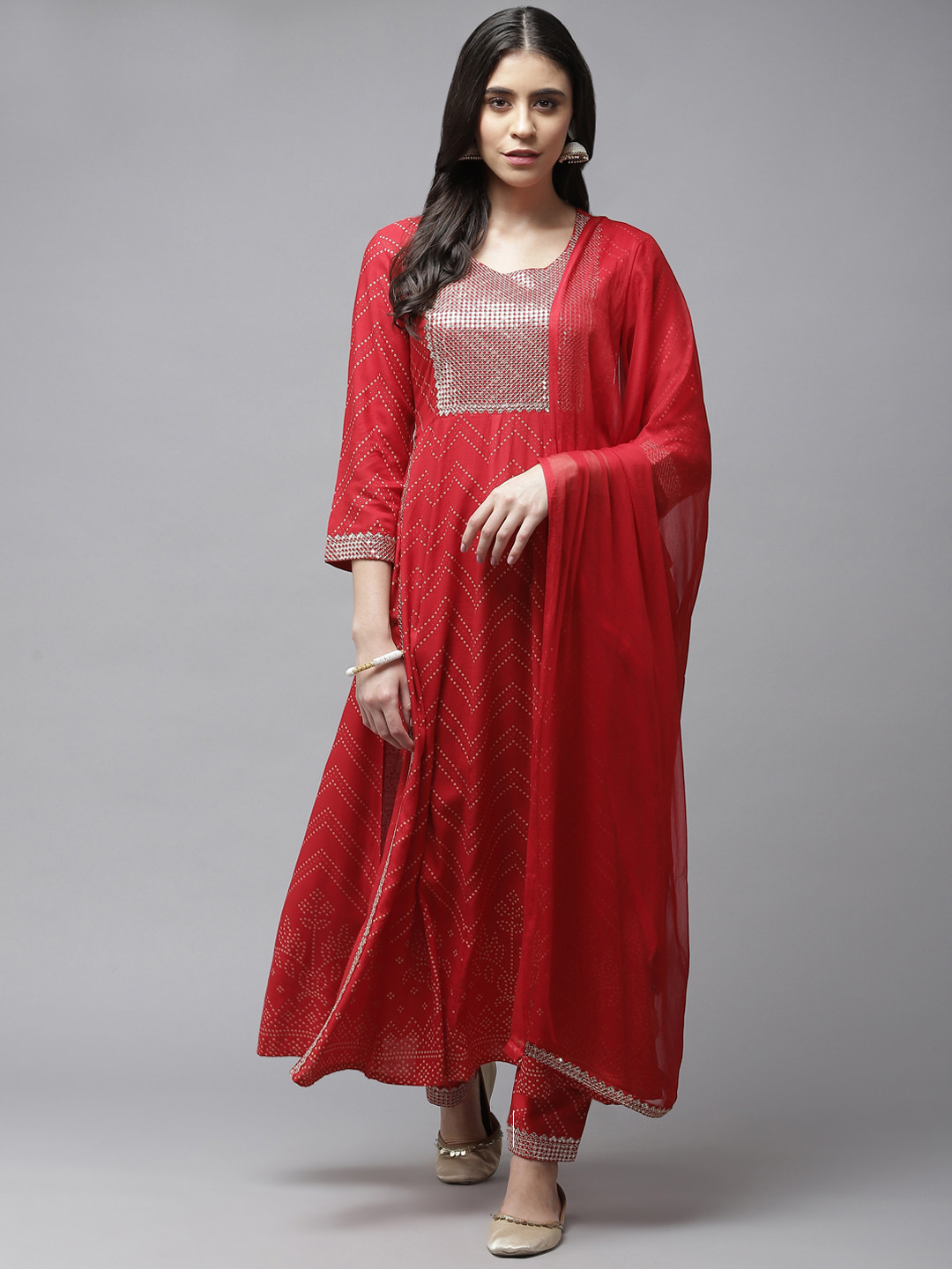 

Yufta Women Red Bandhani Print Thread Work Kurta with Palazzos & Dupatta