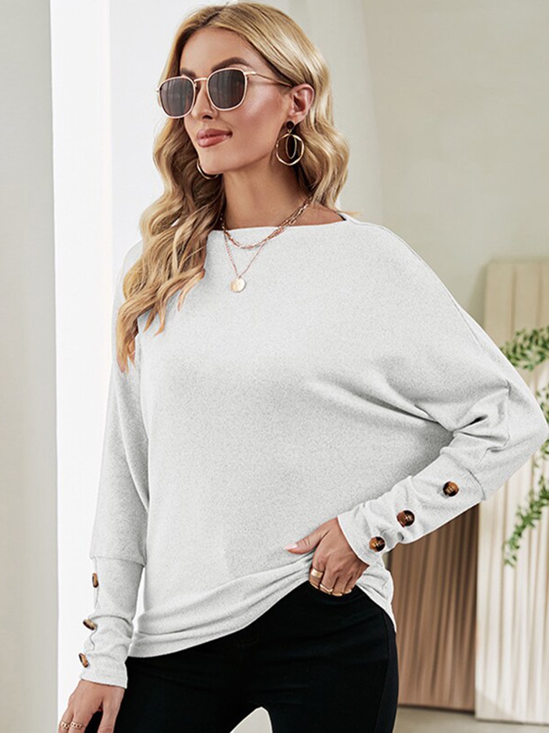 

StyleCast Women Off White Pullover
