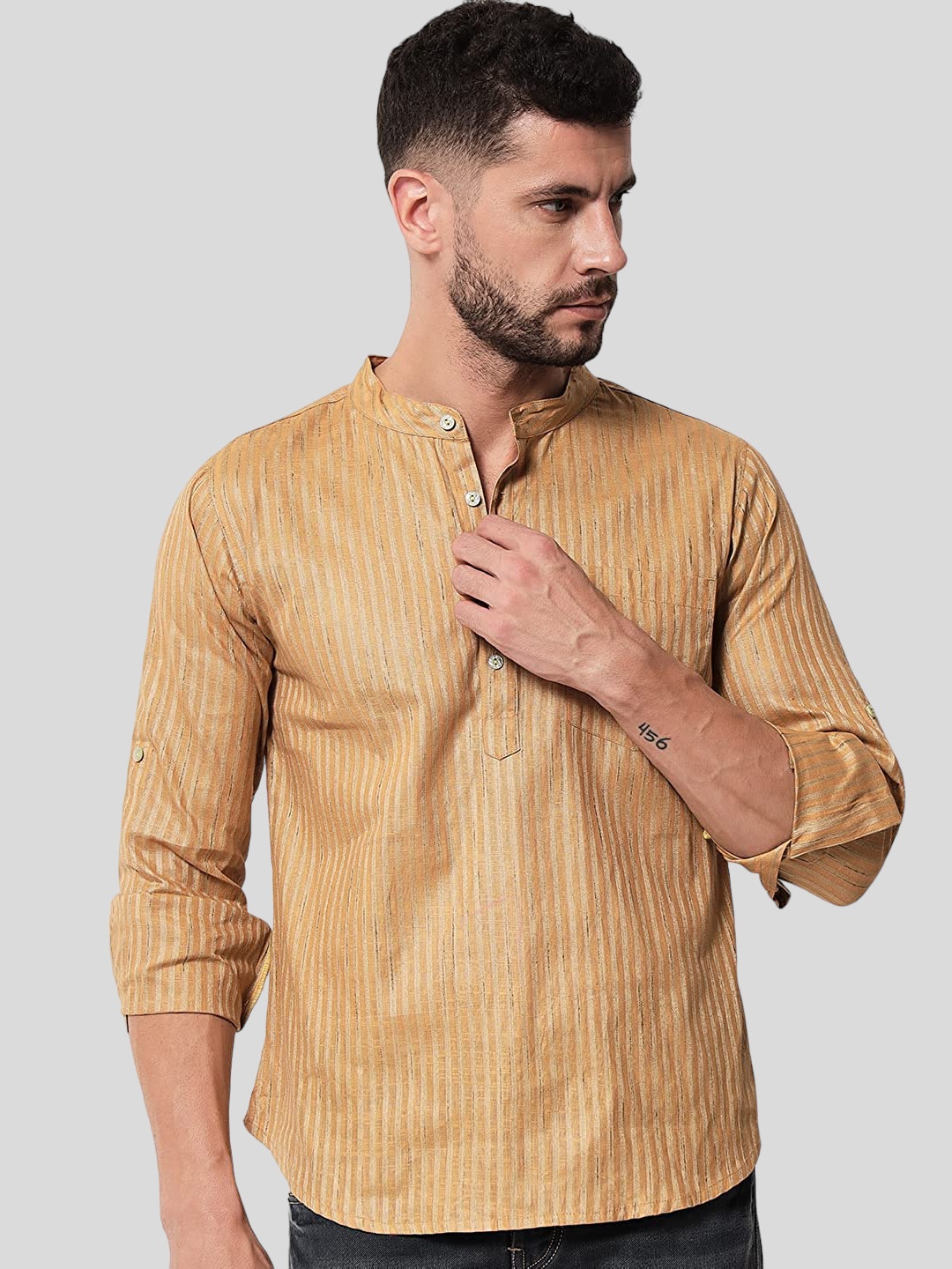 

Vastraa Fusion Vertical Striped Mandarin Collar Pure Cotton Kurta, Brown