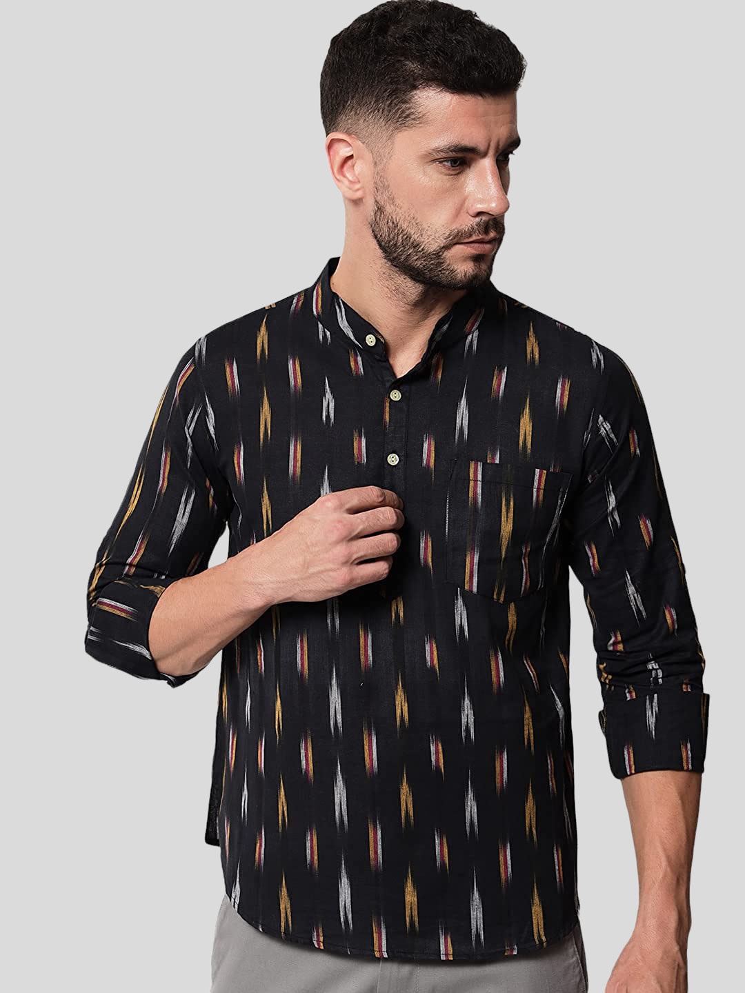 

Vastraa Fusion Ikat Printed Pure Cotton Kurta, Black