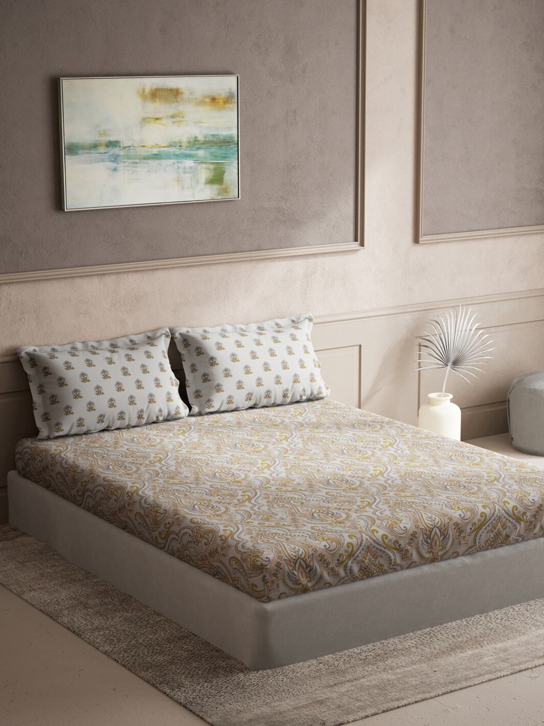 

DDecor Ethnic Motifs 150 TC King Bedsheet with 2 Pillow Covers, Beige
