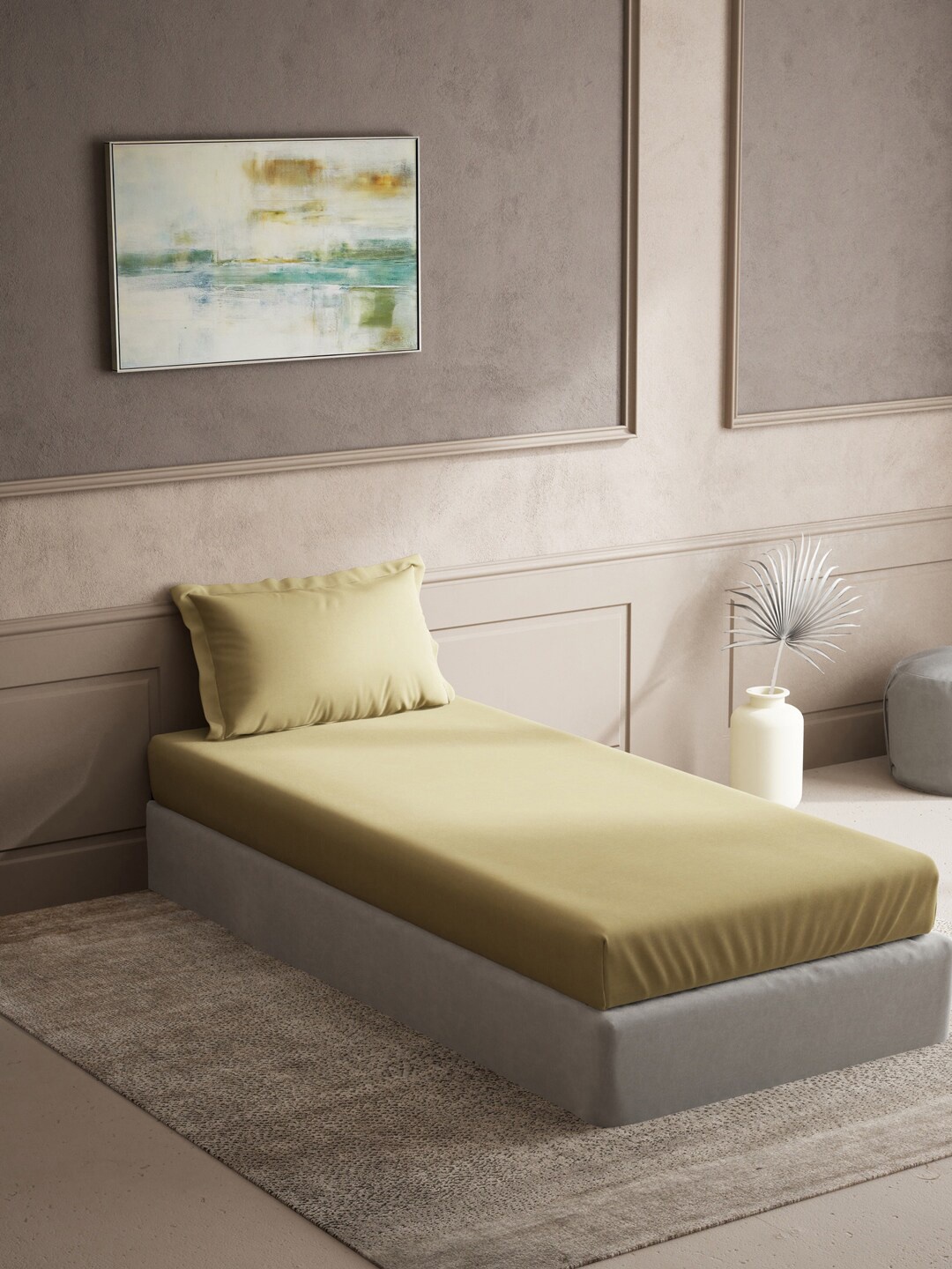 

DDecor 150 TC Single Bedsheet with 1 Pillow Cover, Beige