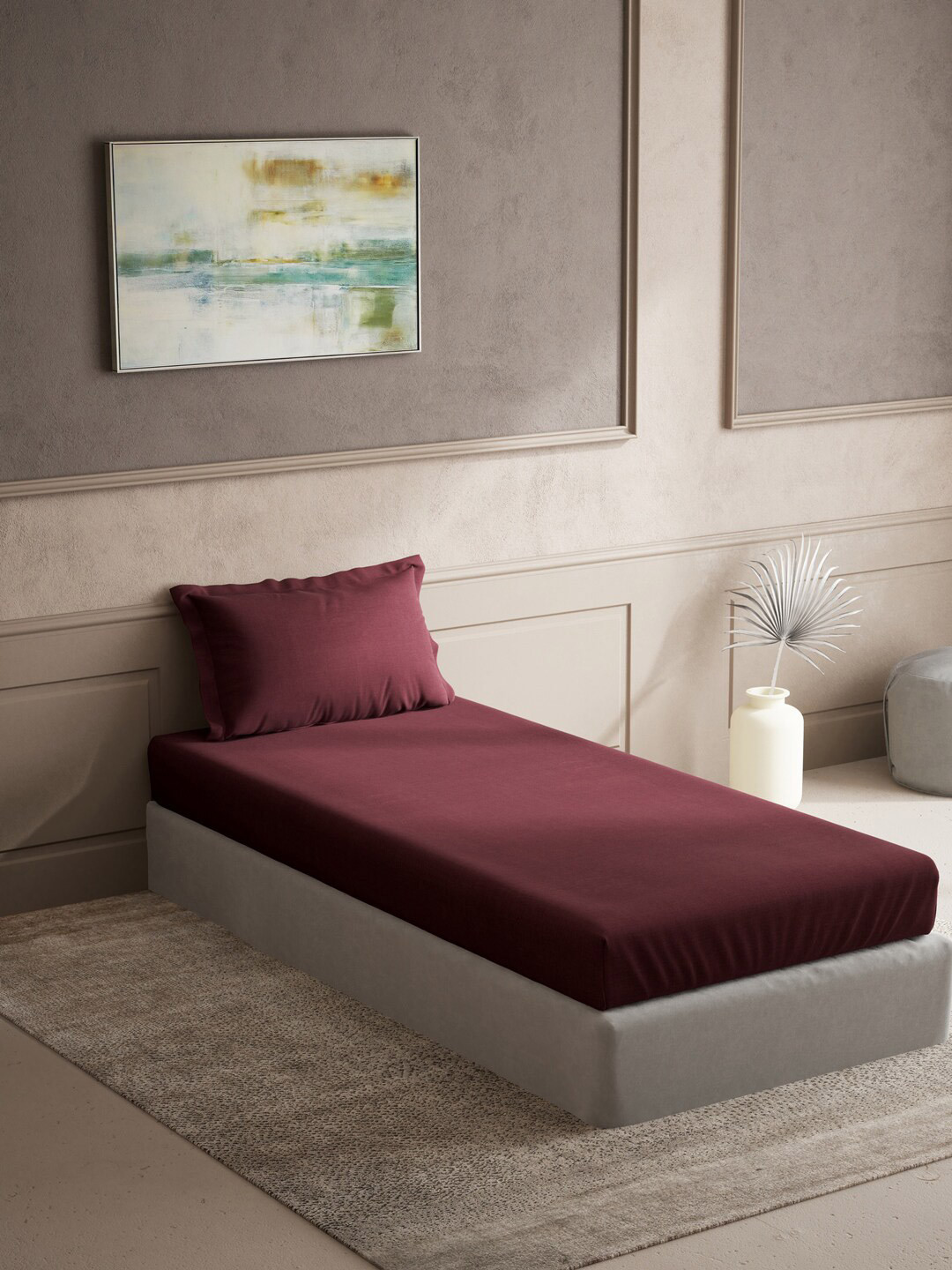 

DDecor Red 150 TC Single Bedsheet with 1 Pillow Covers