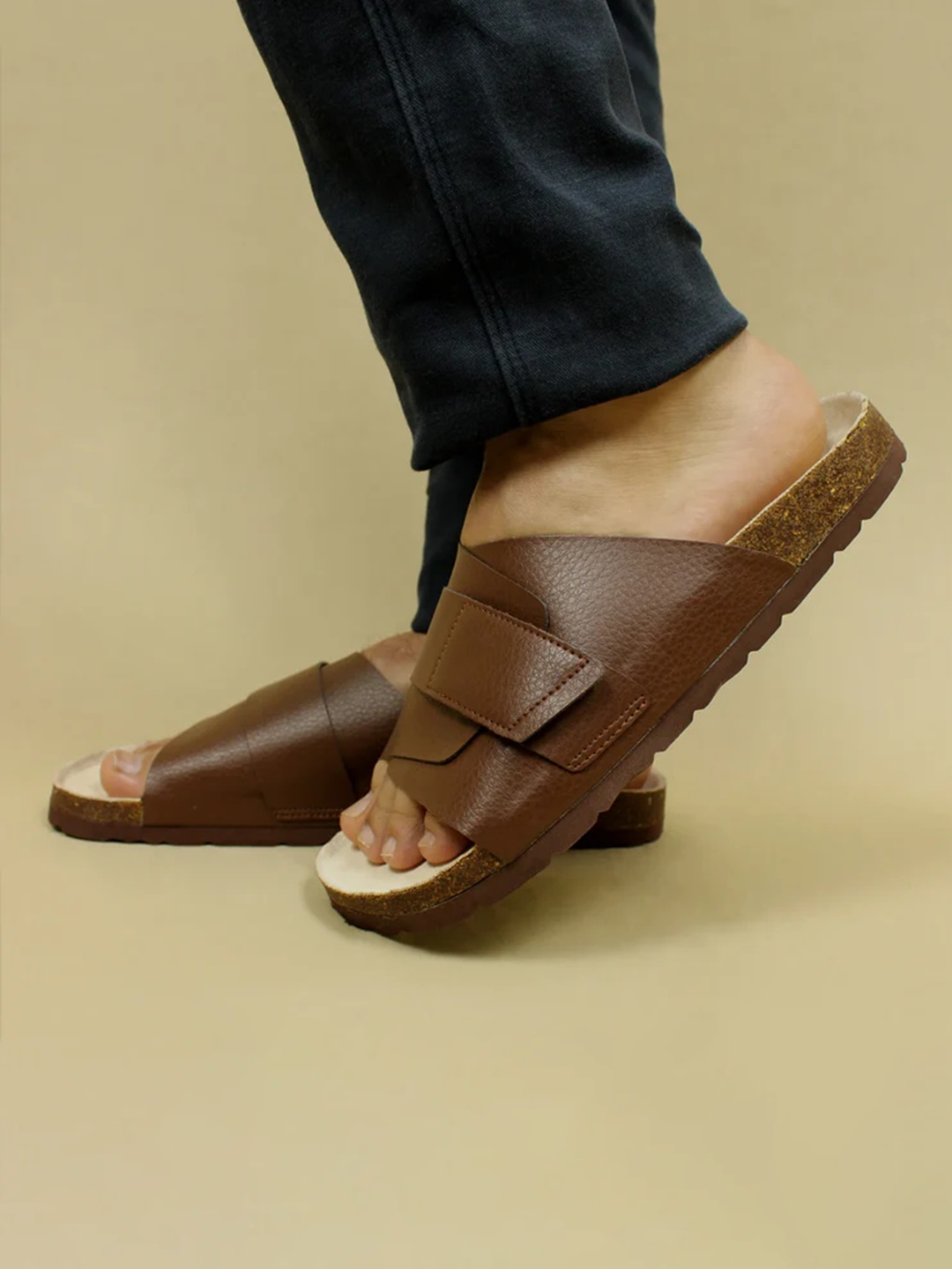 

NoStrain Men Double Layered Cork Sandals, Brown
