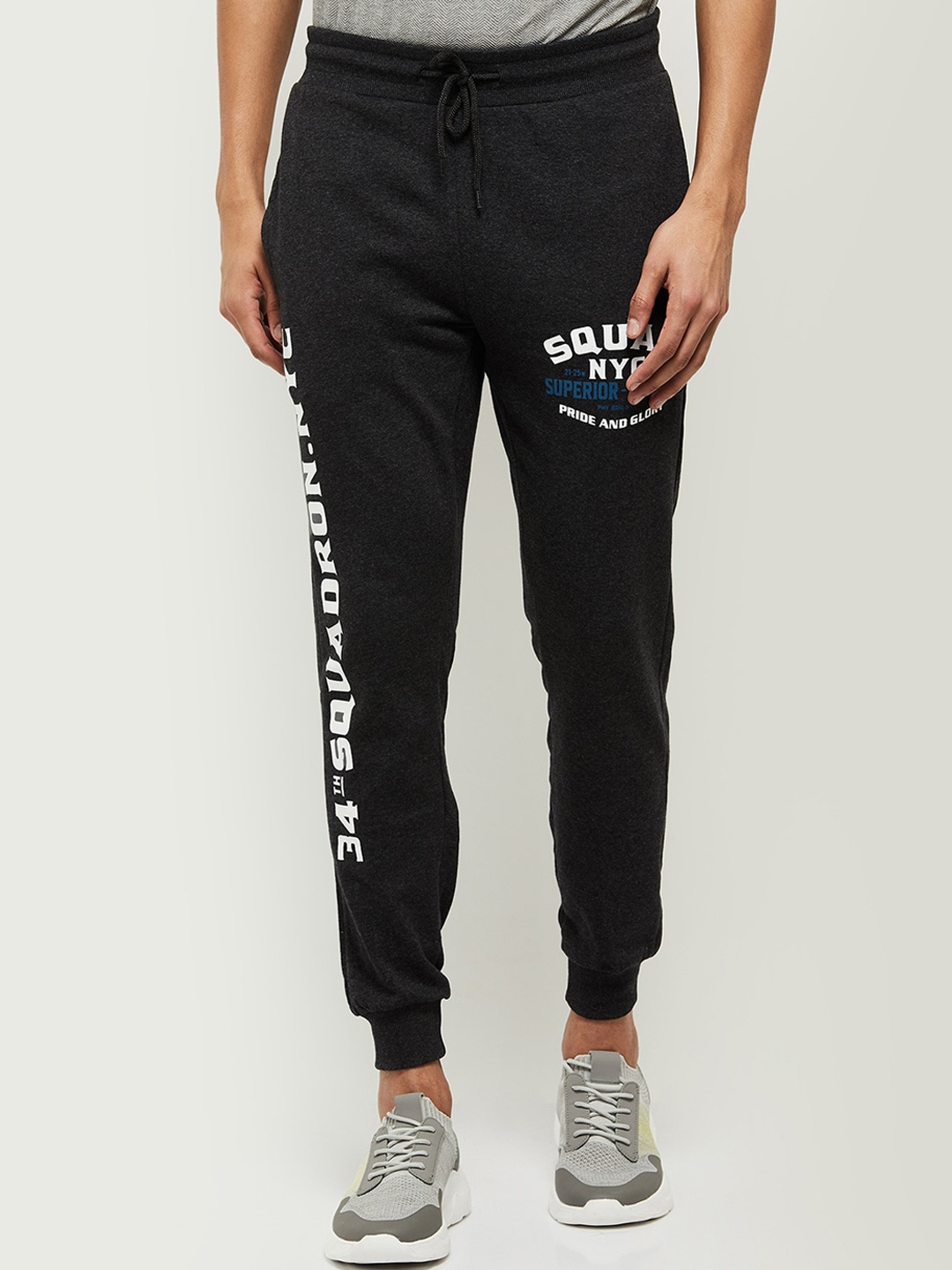

max Men Charcoal Typography Printed Drawstring Joggers