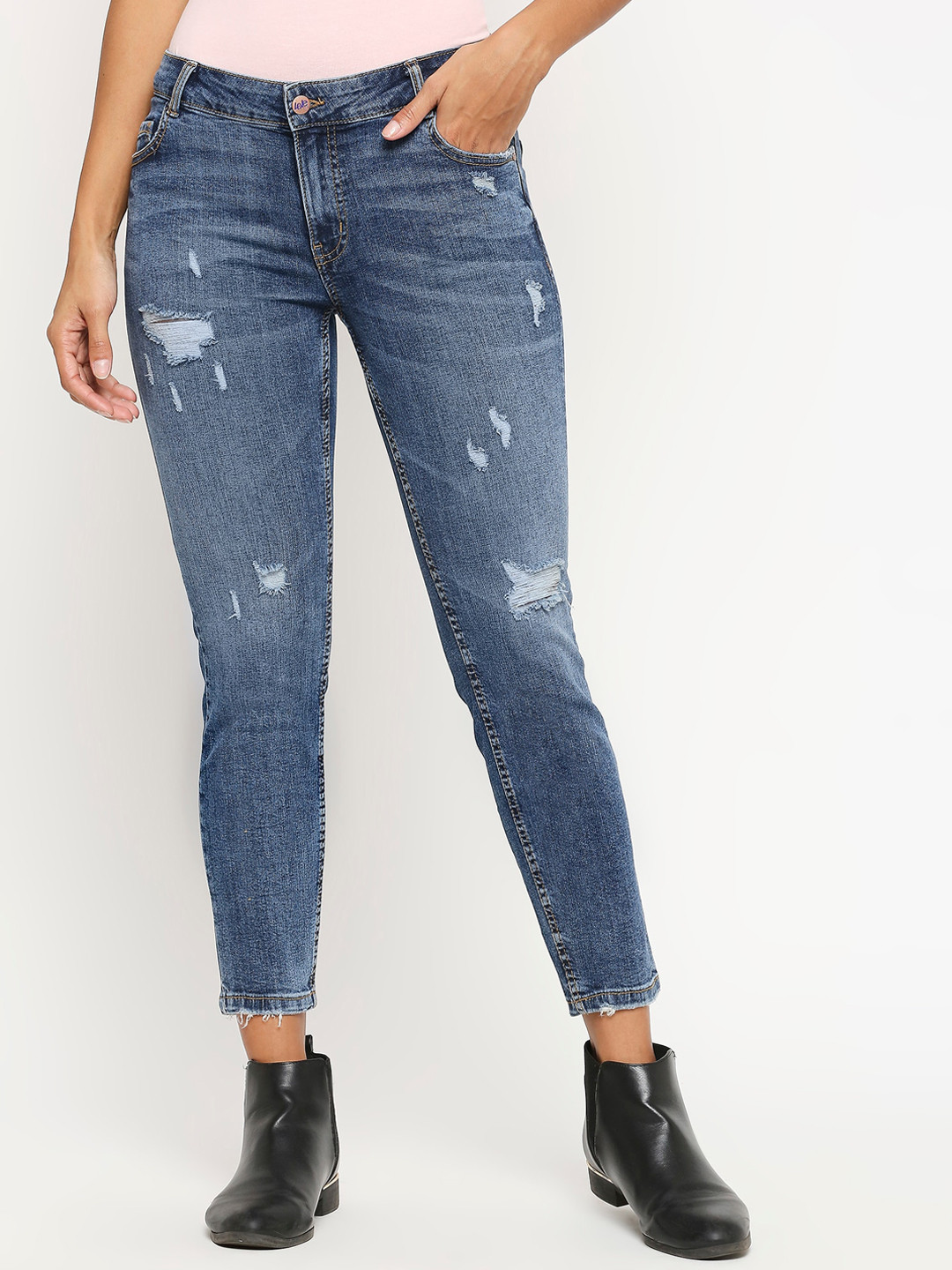 

LOVEGEN Women Blue Skinny Fit Mildly Distressed Heavy Fade Stretchable Jeans