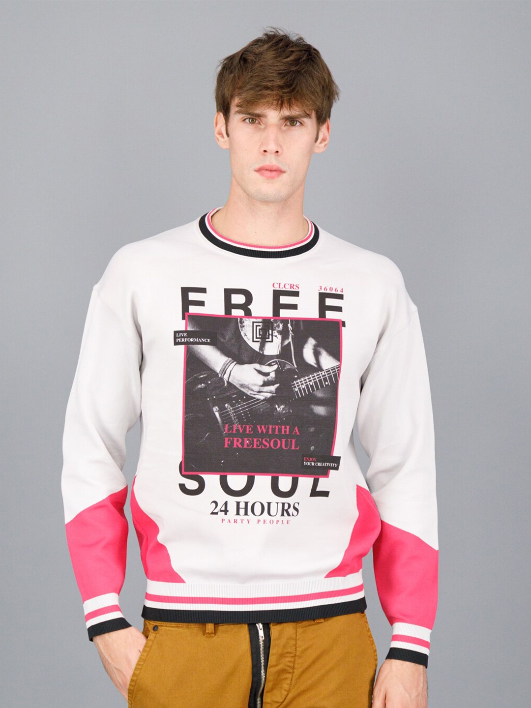 

FREESOUL Men Off White Printed Sweatshirt