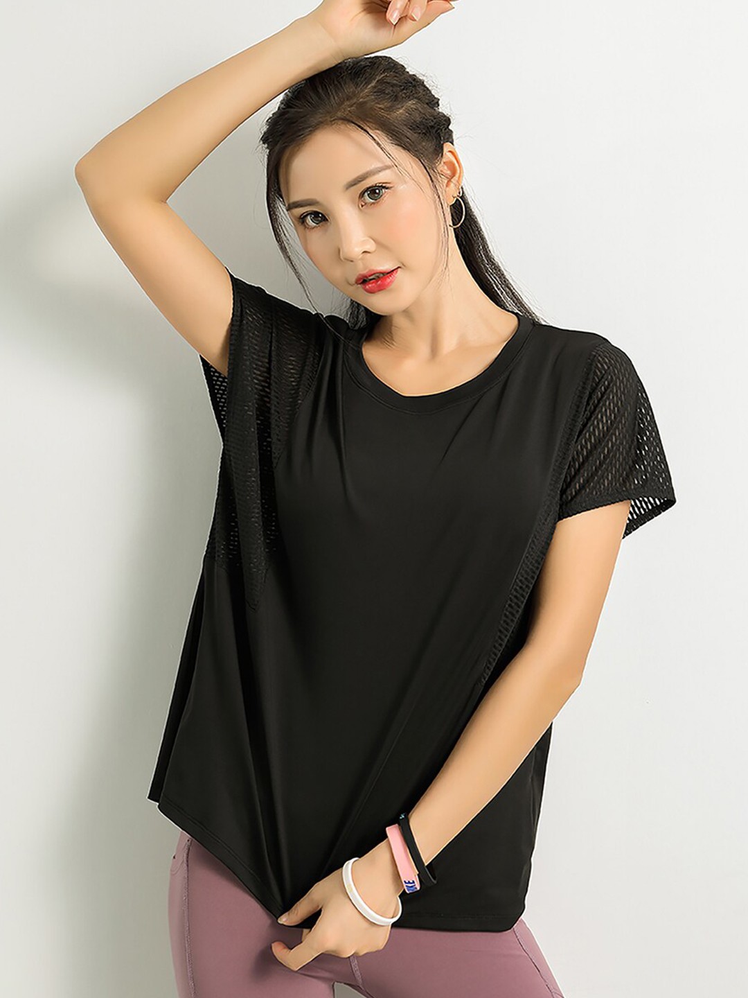 

JC Collection Black Extended Sleeves Top