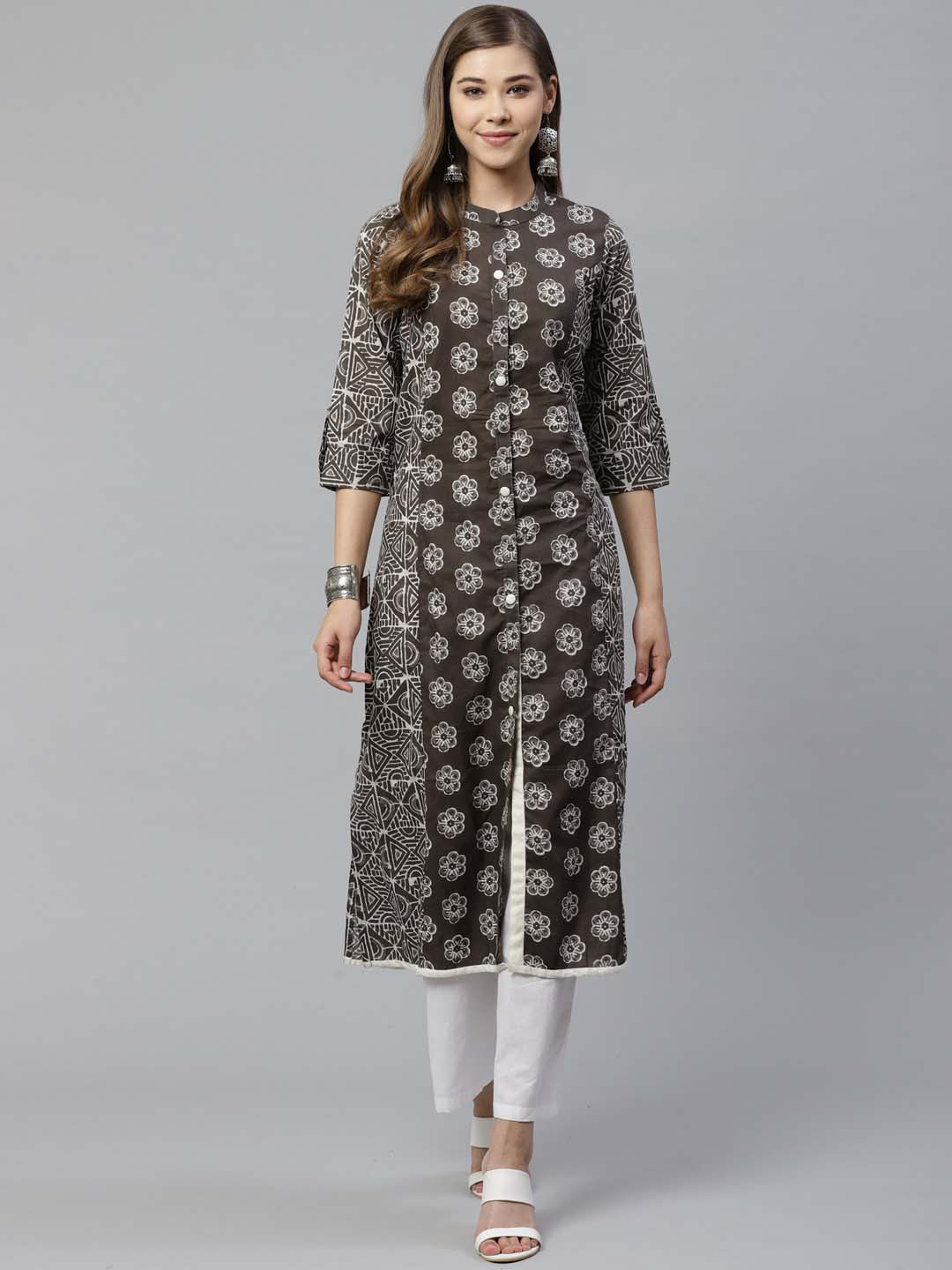 

Divena Women Brown Floral Printed Cotton Kurta