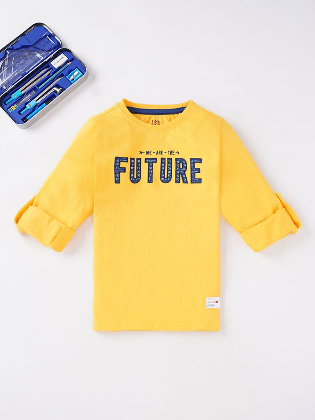 

Ed-a-Mamma Boys Yellow Typography Printed Applique T-shirt