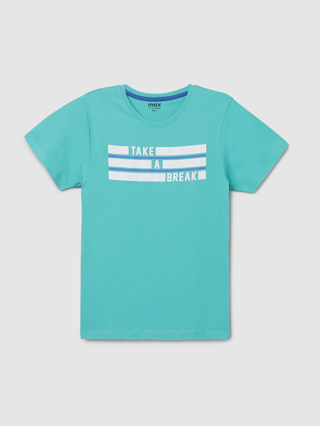 

max Boys Green Typography Printed Applique T-shirt