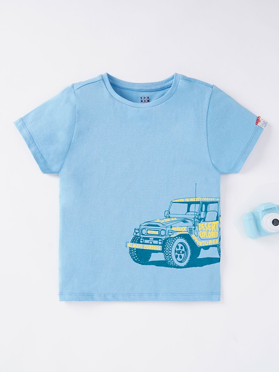 

Ed-a-Mamma Boys Multicoloured Typography Printed V-Neck Applique T-shirt, Multi