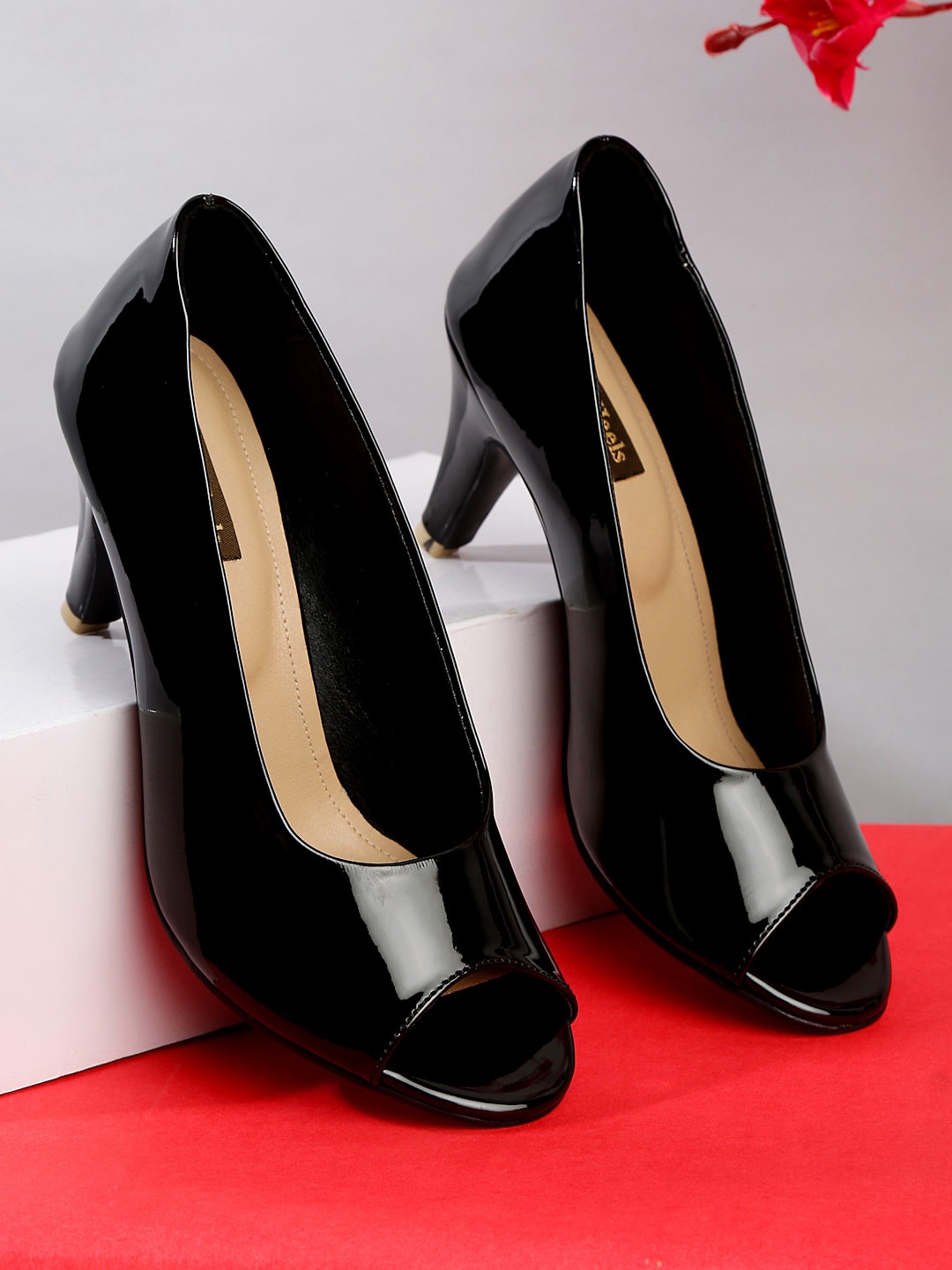 

Flat n Heels Black Block Pumps