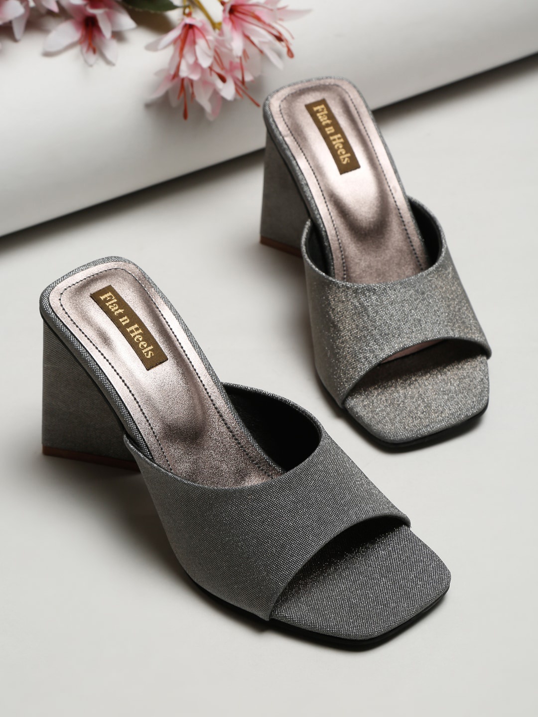 

Flat n Heels Solid Block Heels, Grey