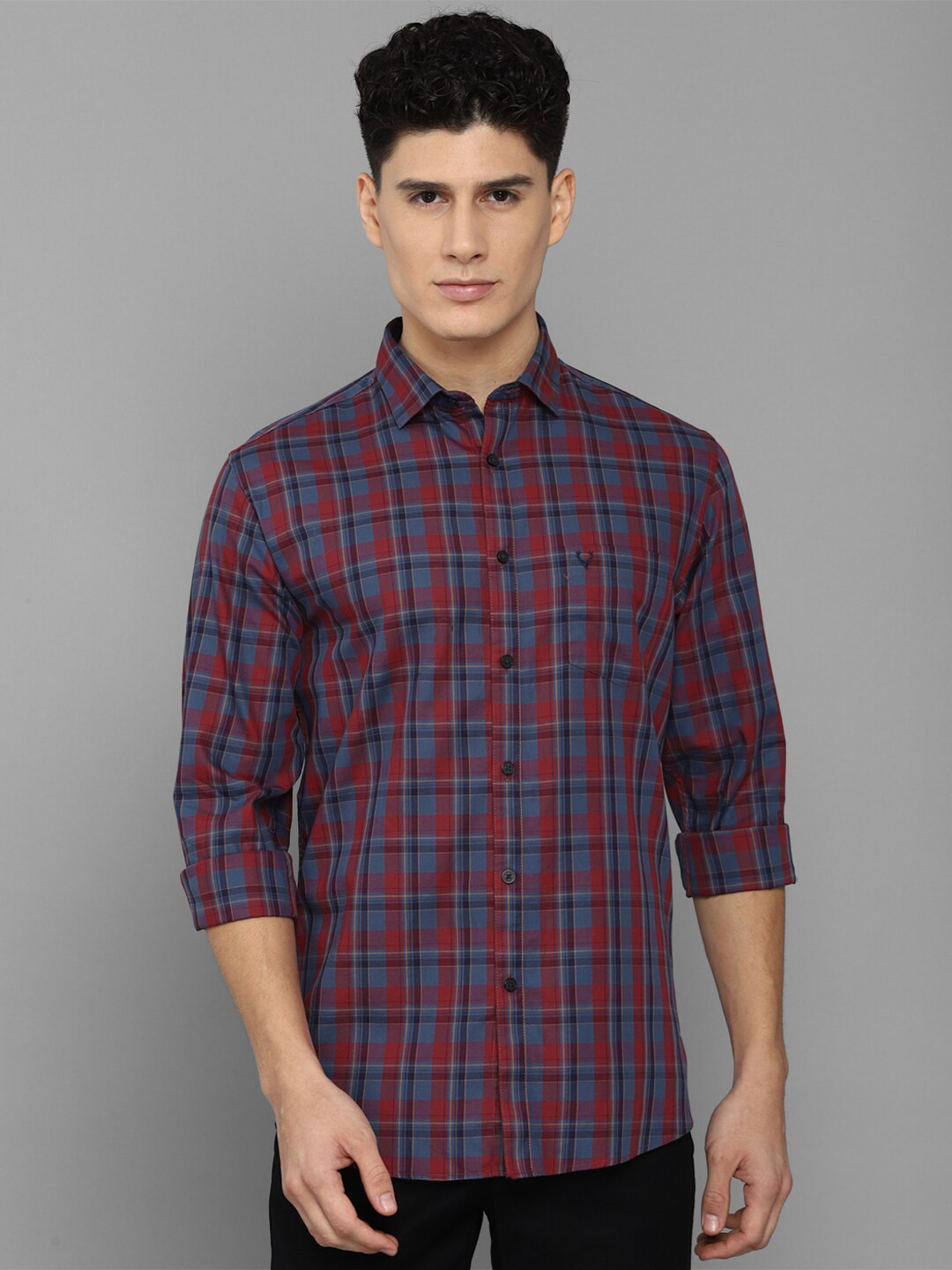 

Allen Solly Men Blue & Red Slim Fit Tartan Checked Pure Cotton Casual Shirt