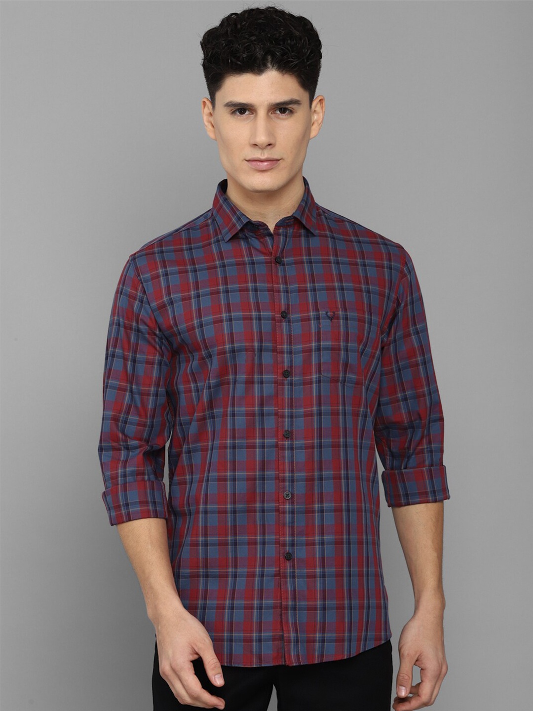 

Allen Solly Men Maroon & Blue Checked Cotton Casual Shirt