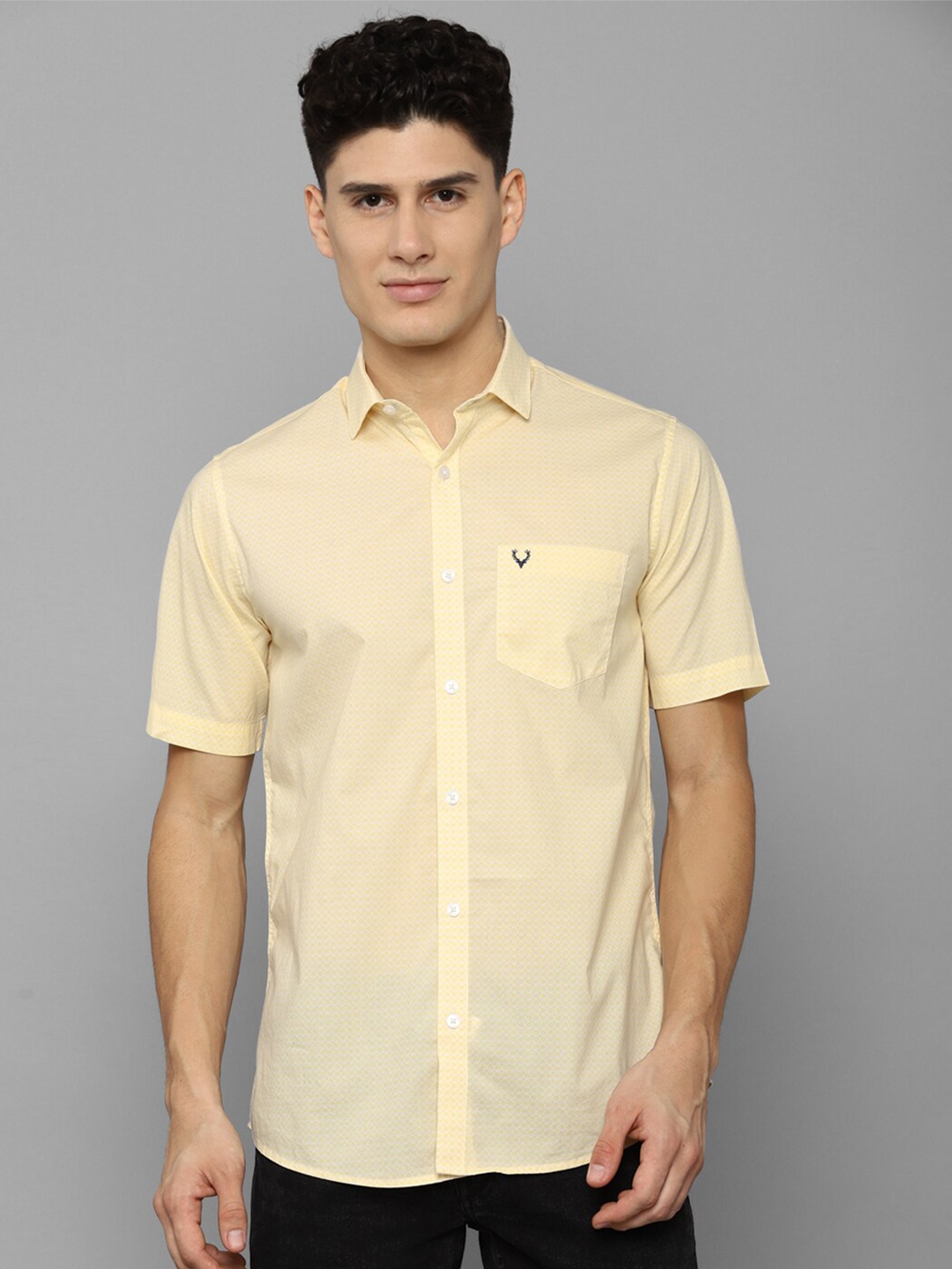 

Allen Solly Men Yellow Self Designed Cotton Casual Shirt