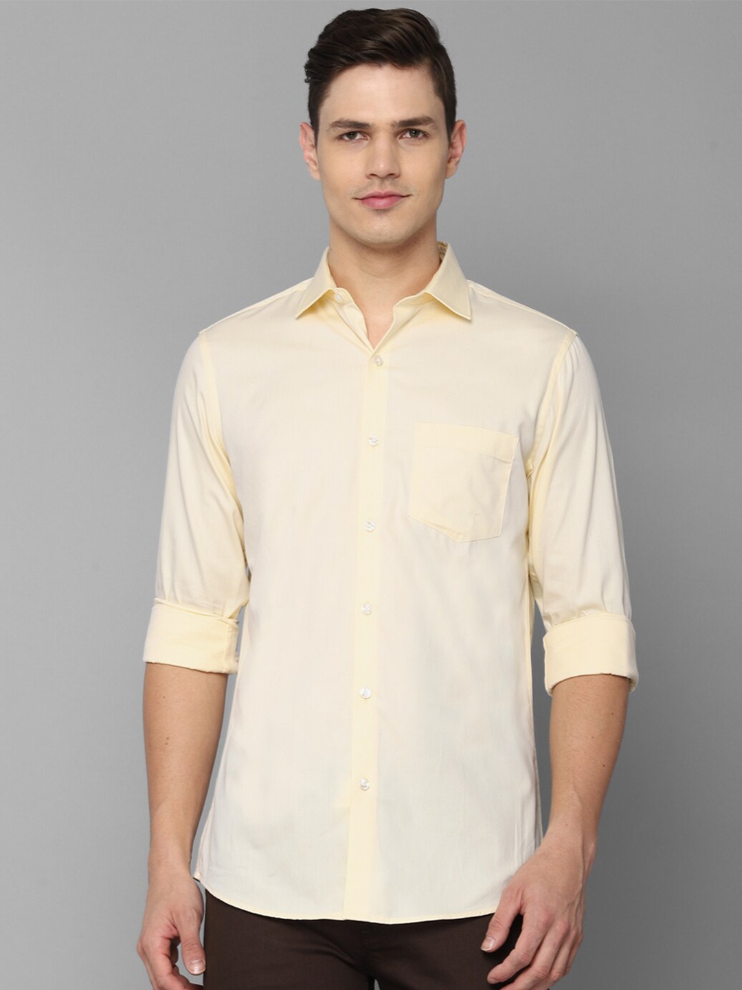 

Allen Solly Men Cream-Coloured Slim Fit Pure Cotton Casual Shirt