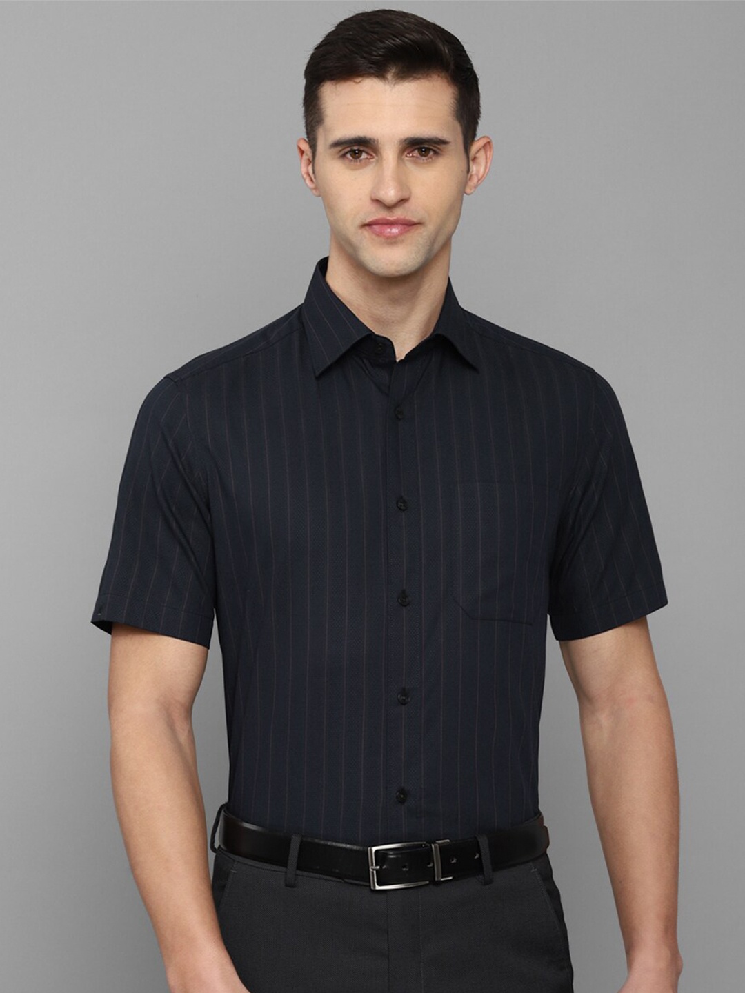 

Louis Philippe Men Navy Blue Grid Tattersall Checks Checked Formal Shirt
