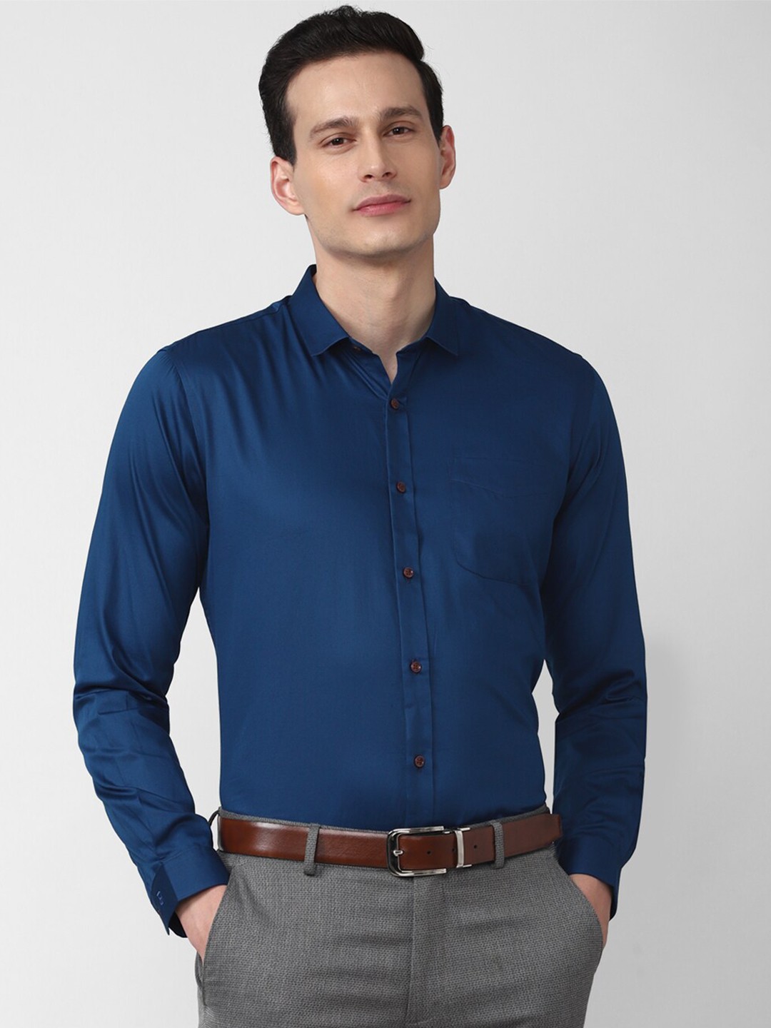 

Peter England Men Blue Regular Fit Cotton Formal Shirt
