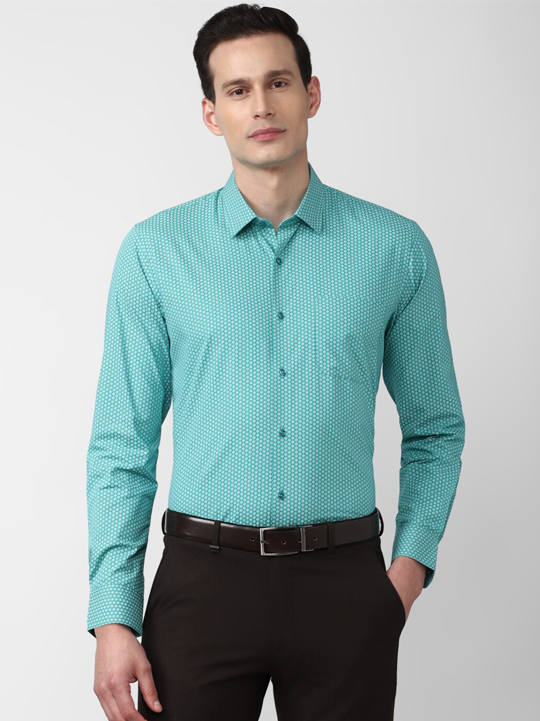 

Peter England Men Green Slim Fit Printed Formal Shirt