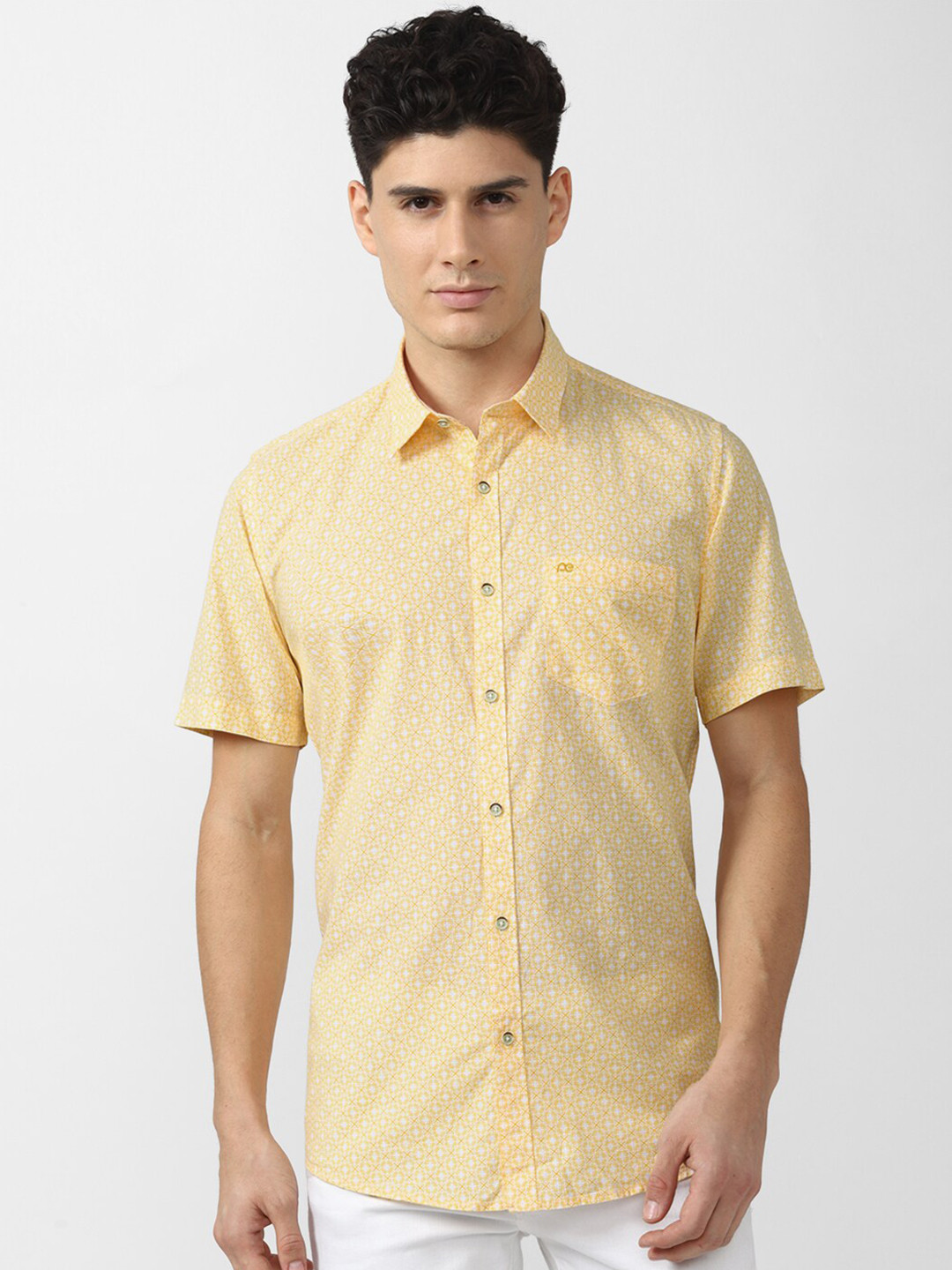 

Peter England Casuals Men Pure Cotton Orange Slim Fit Printed Casual Shirt, Yellow