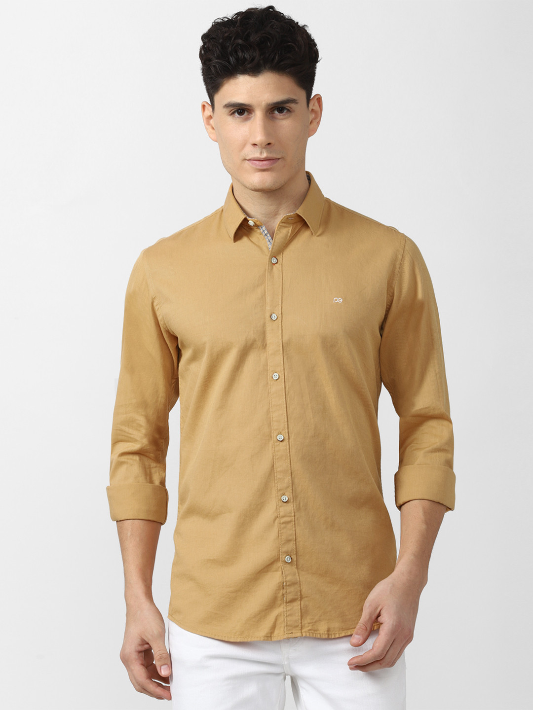 

Peter England Casuals Men Pure Cotton Slim Fit Casual Shirt, Khaki
