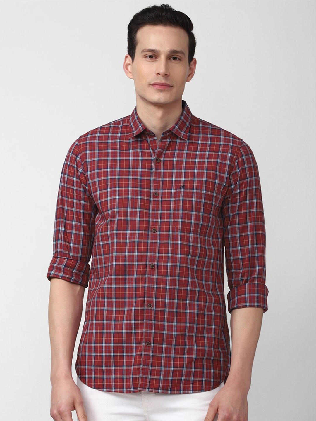 

Peter England Casuals Men Red Pure Cotton Slim Fit Tartan Checks Casual Shirt