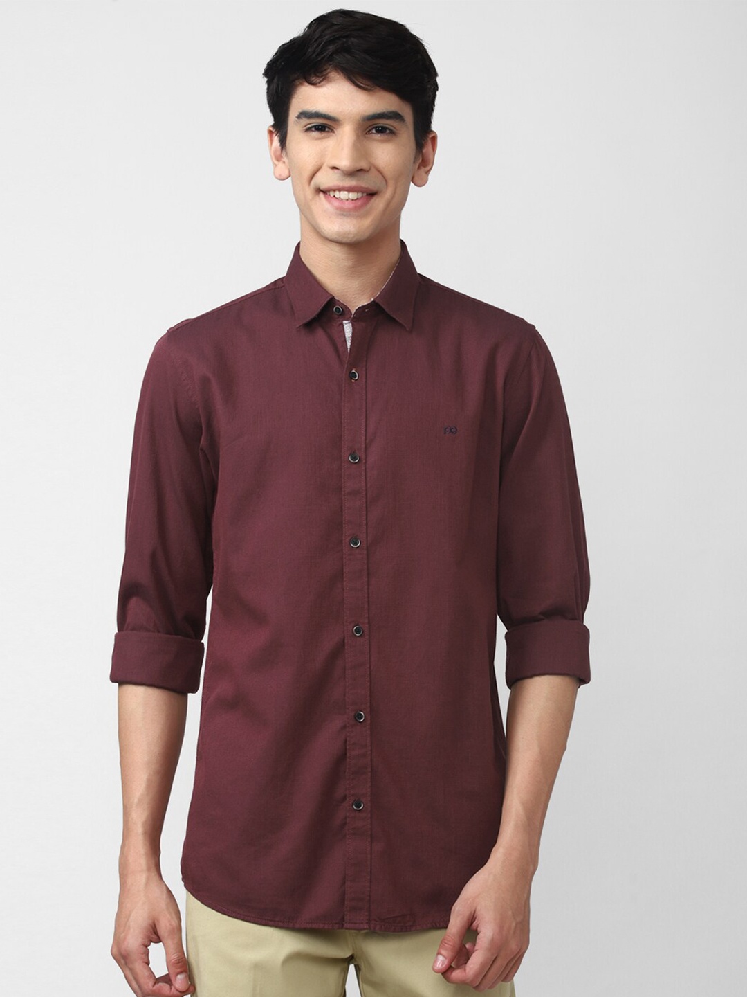 

Peter England Casuals Men Maroon Pure Cotton Slim Fit Casual Shirt