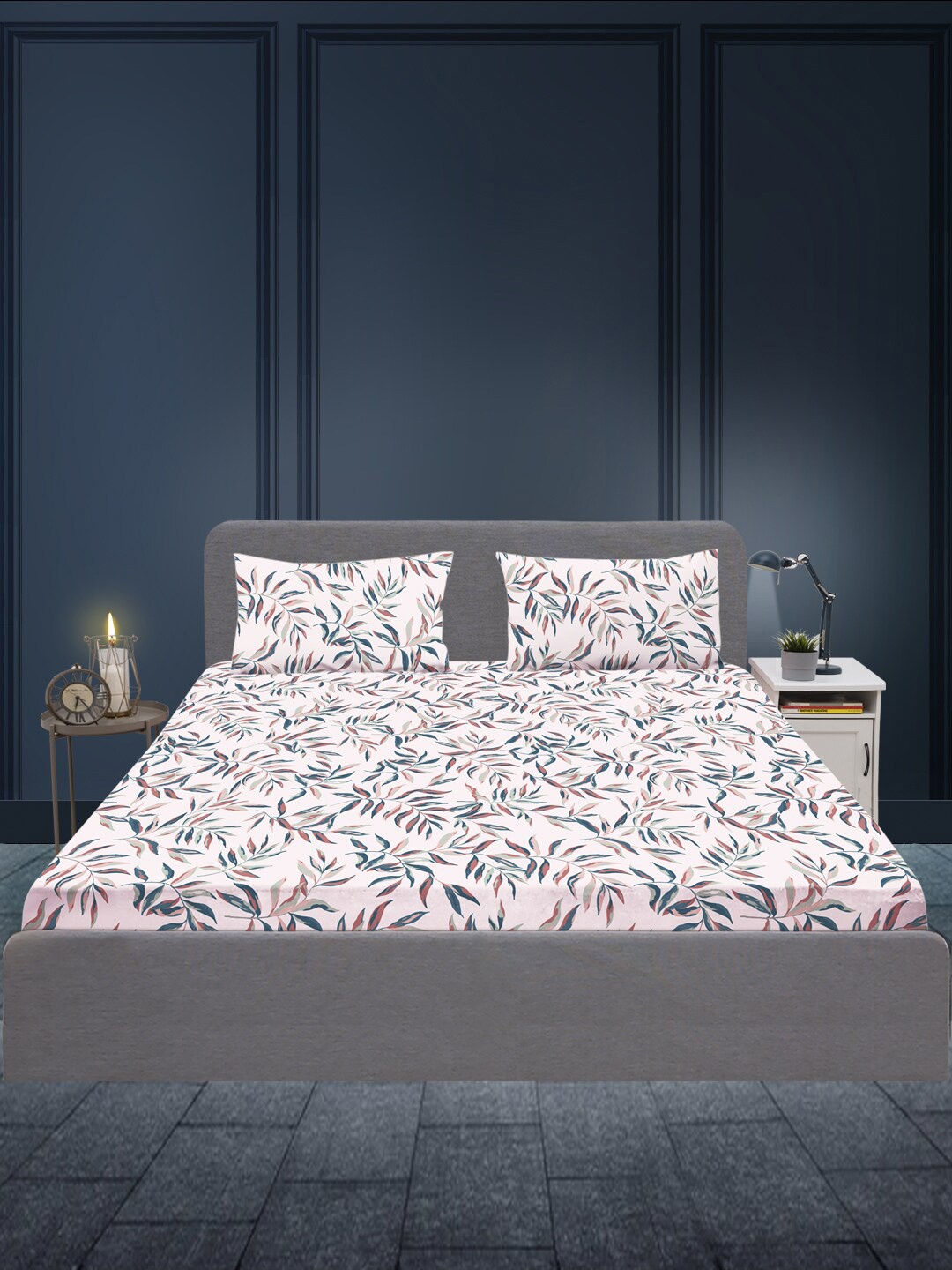 

SLEEPX Peach-Coloured & Blue Graphic 180 TC Queen Bedsheet with 2 Pillow Covers