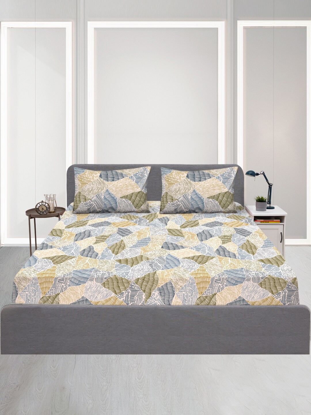 

SLEEPX Graphic 120 TC Queen Cotton Bedsheet with 1 Pillow Covers, Grey