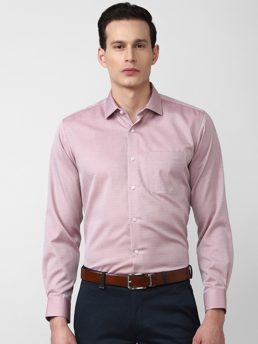 

Van Heusen Men Pink Pure Cotton Formal Shirt