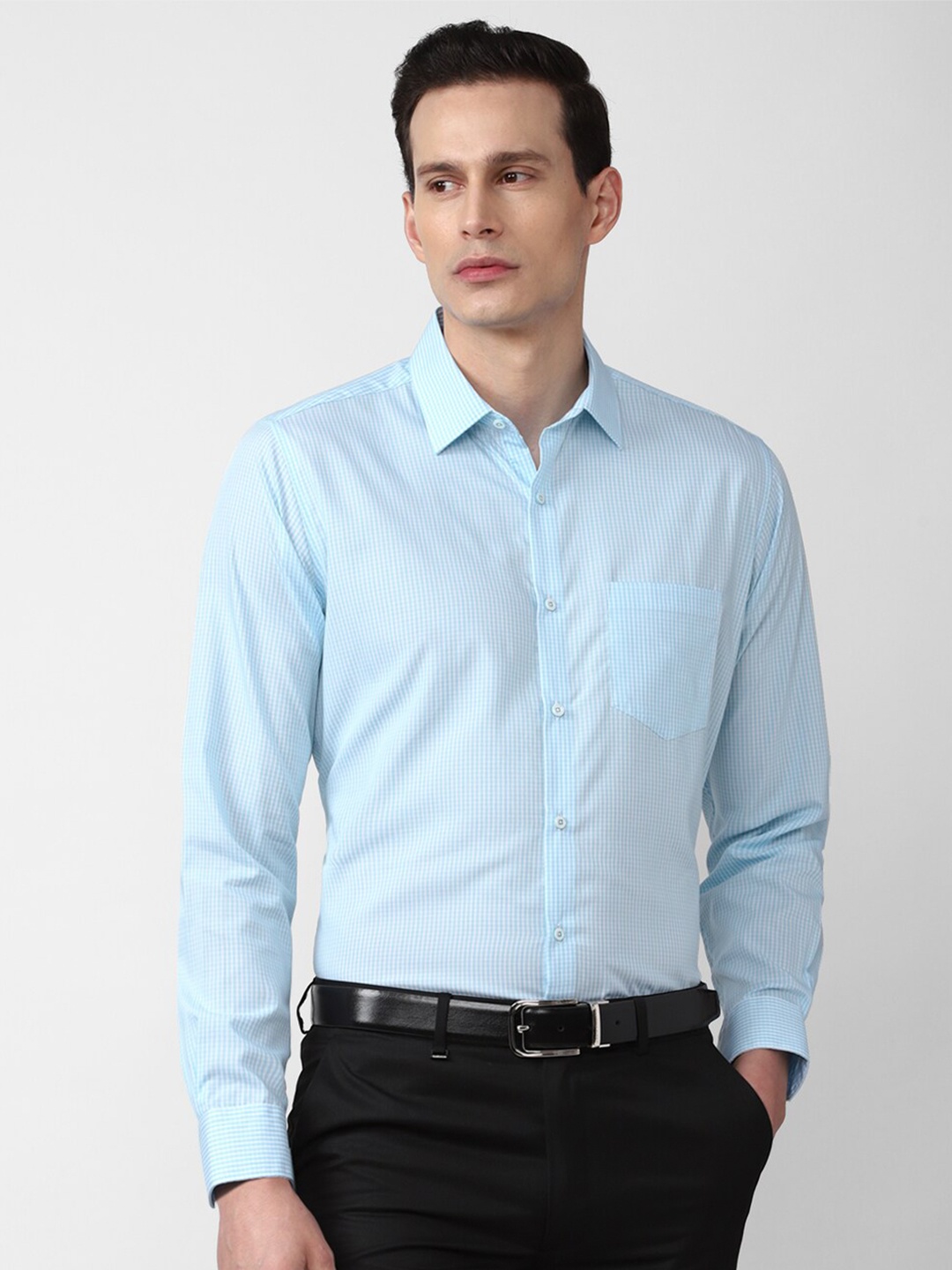 

Van Heusen Men Blue Checked Cotton Formal Shirt