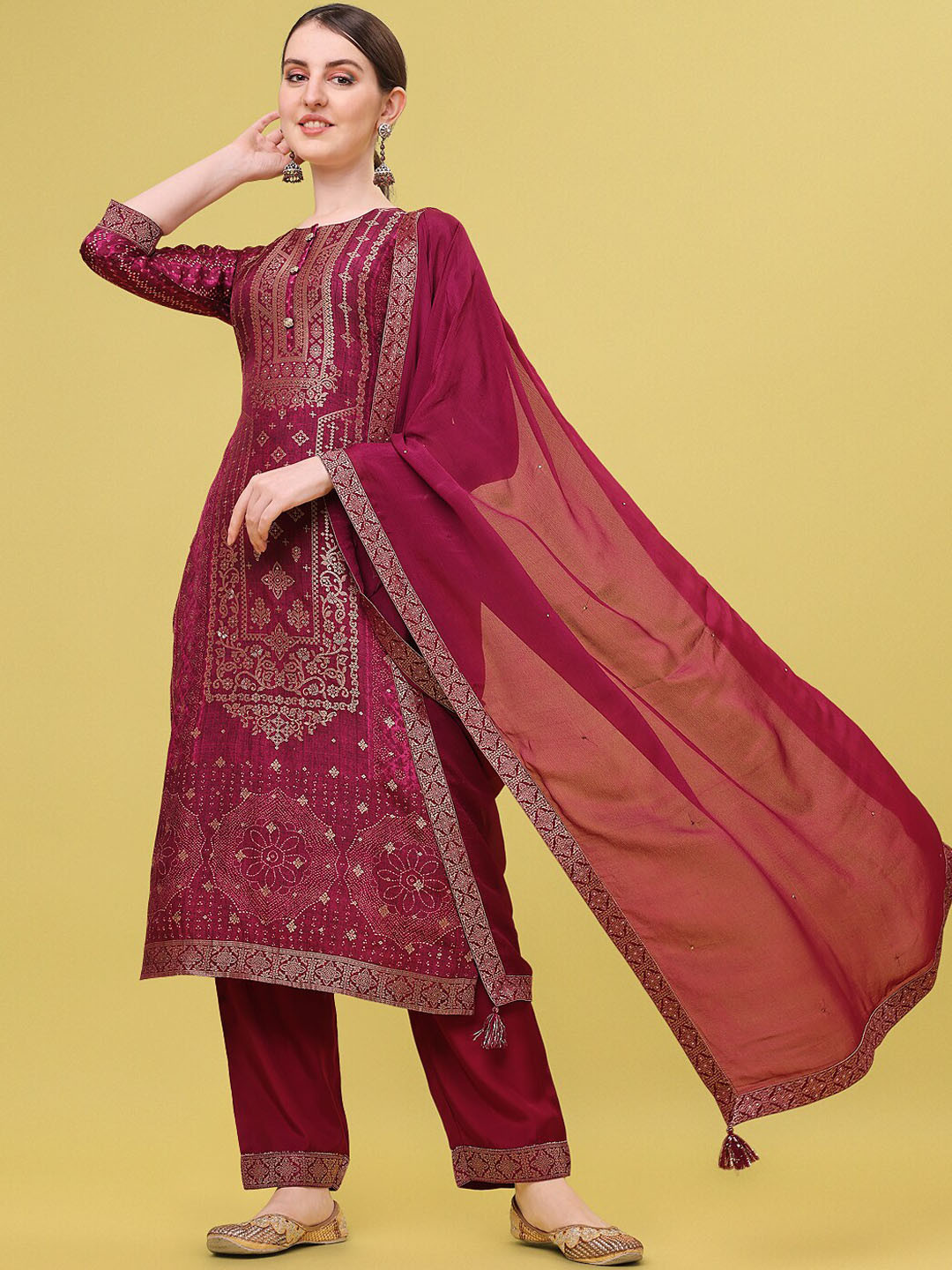 

Seerat Women Wine Ethnic Motifs Printed Jacquard Kurta With Trouser & Dupatta, Maroon