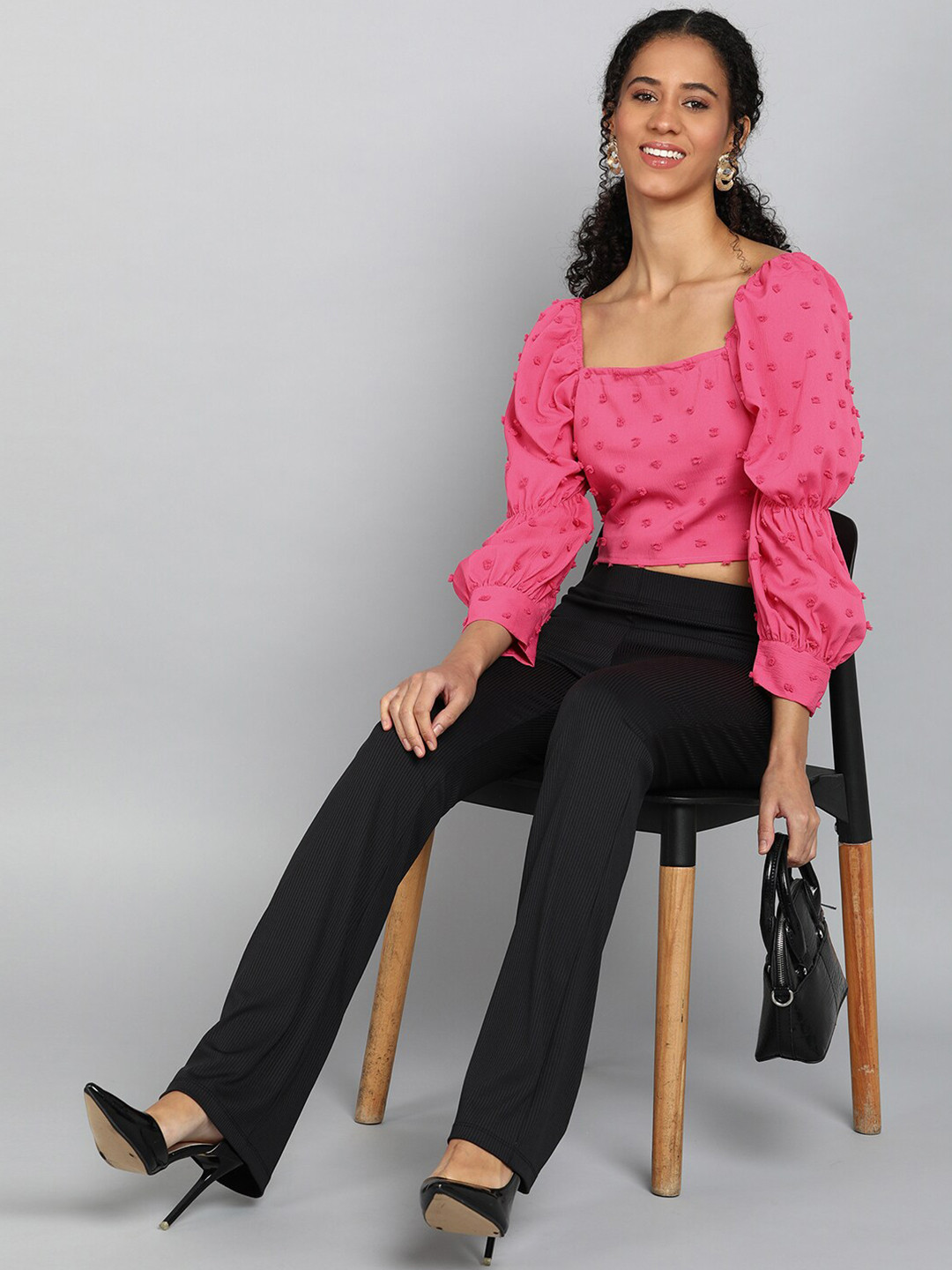 

4WRD by Dressberry Pink Self Design Crop Top
