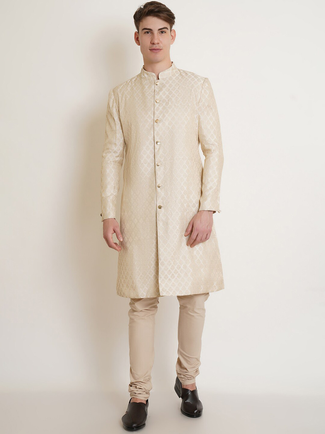 

Purple State Men Off White & Gold-Colured Printed Sherwani Set