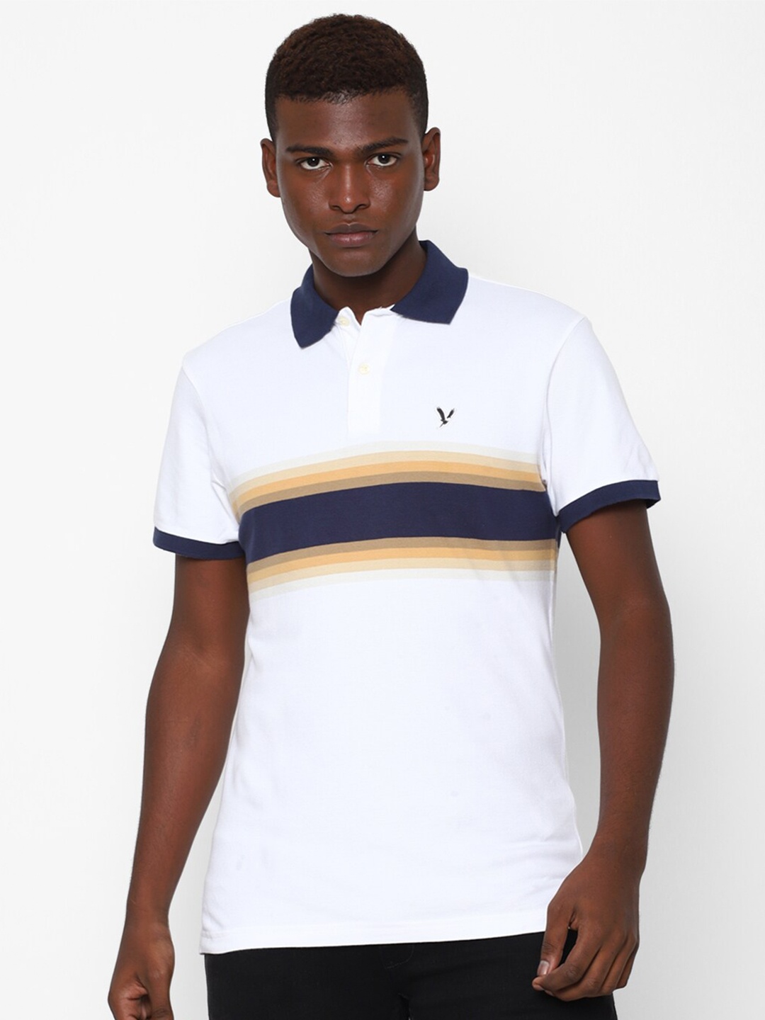 

AMERICAN EAGLE OUTFITTERS Men White & Navy Blue Striped Polo Collar T-shirt