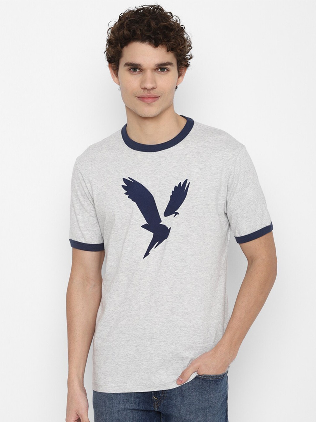 

AMERICAN EAGLE OUTFITTERS Men Grey & Navy Blue Printed Cotton T-shirt