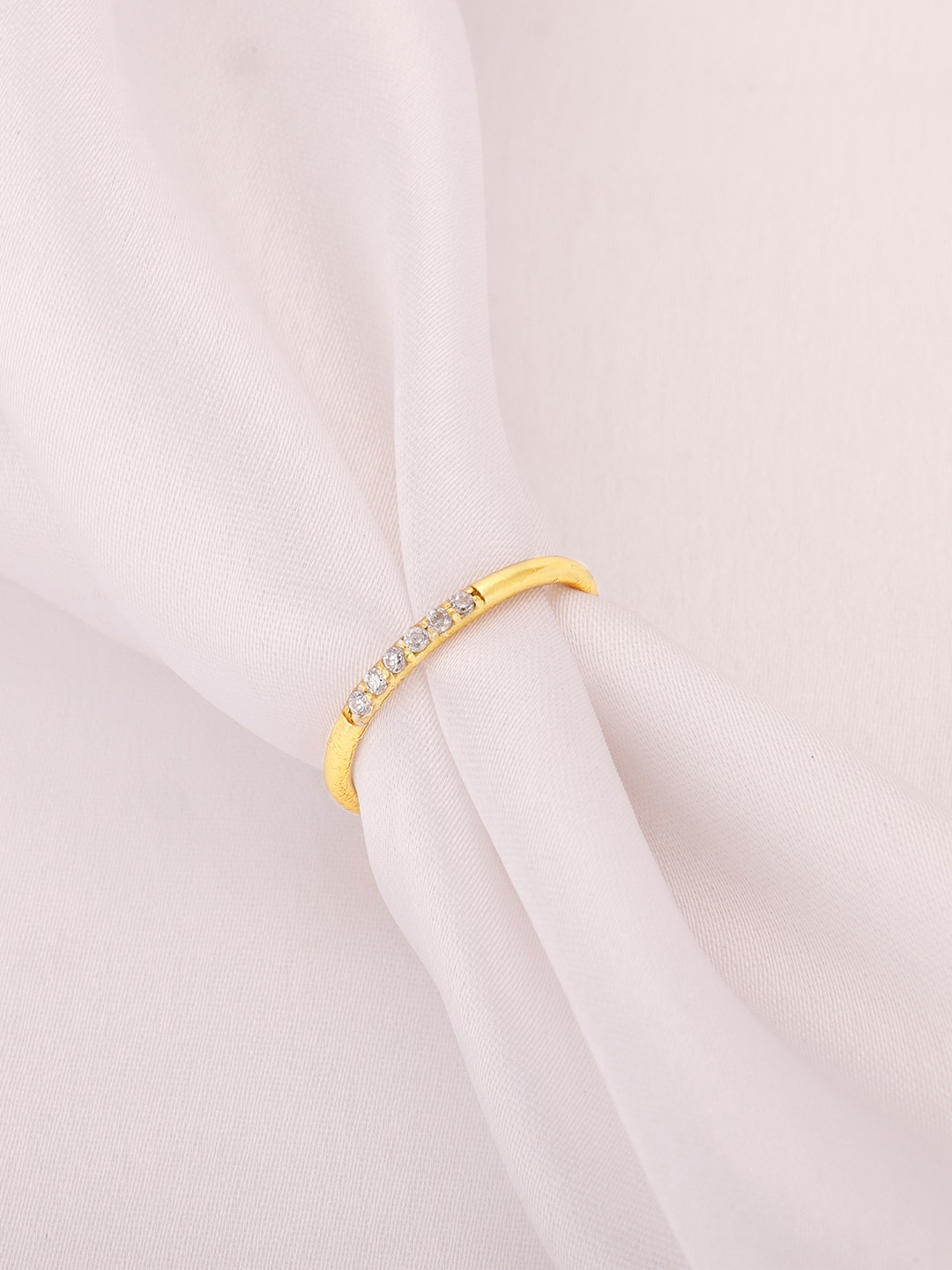

GIVA 92.5 Sterling Silver Gold-Plated Finger Ring